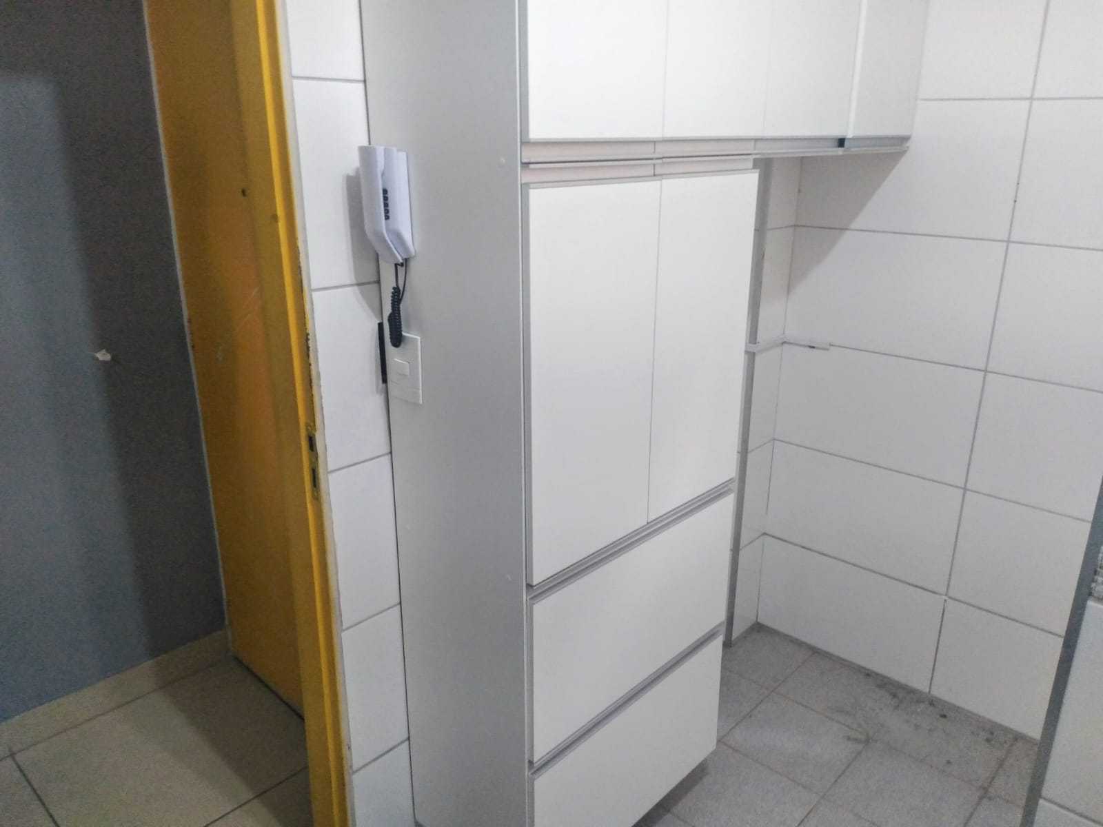 Apartamento à venda com 3 quartos, 68m² - Foto 3