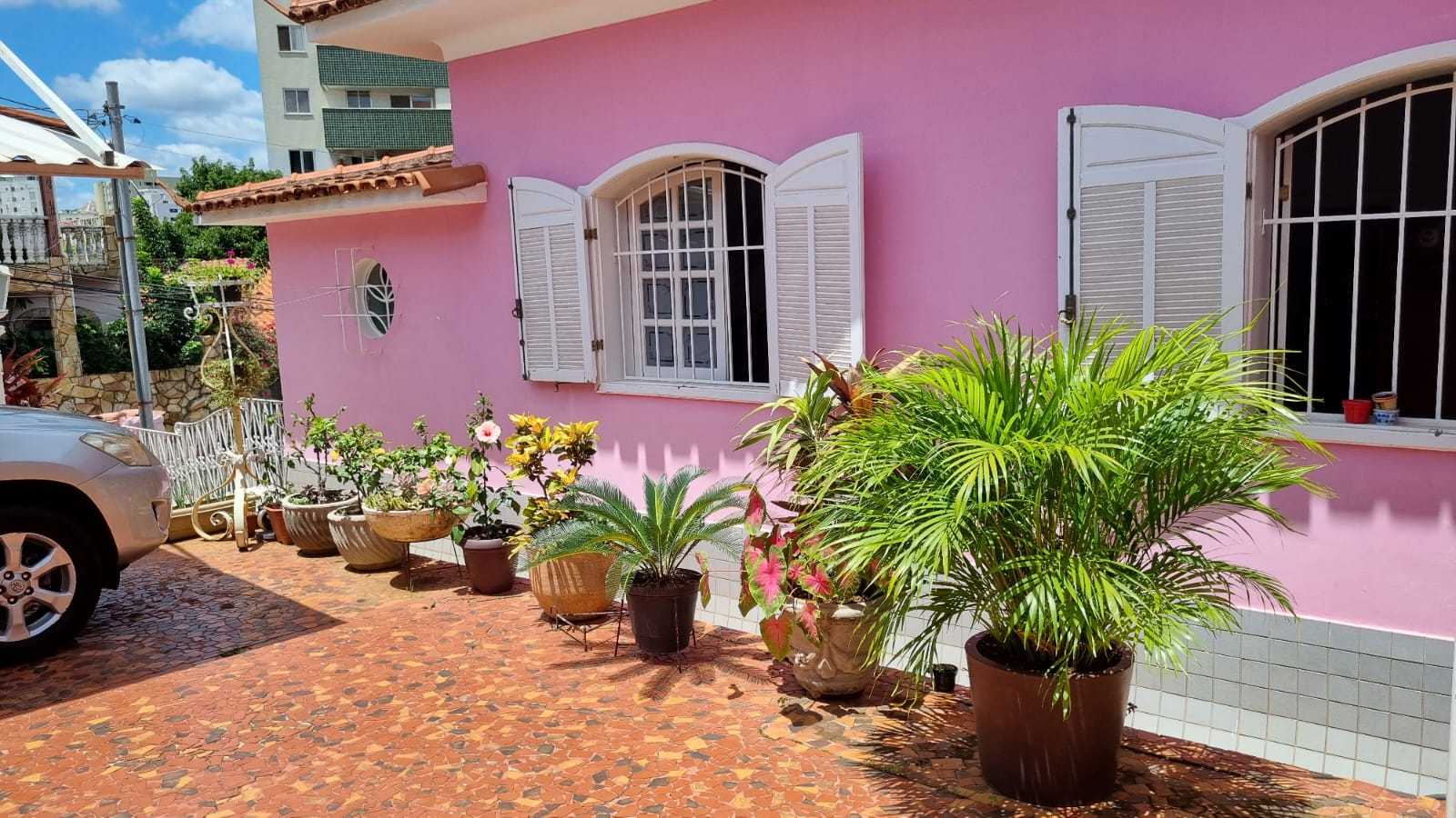 Casa à venda com 5 quartos, 300m² - Foto 3