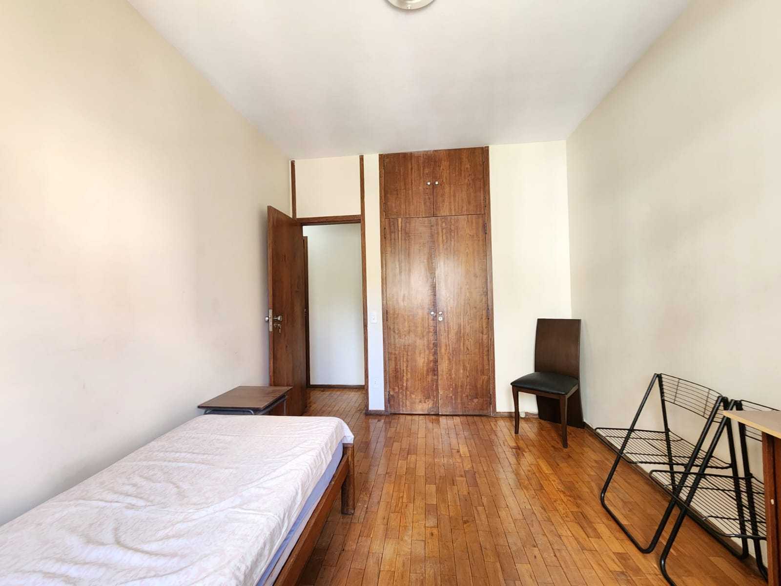 Apartamento para alugar com 3 quartos, 140m² - Foto 9