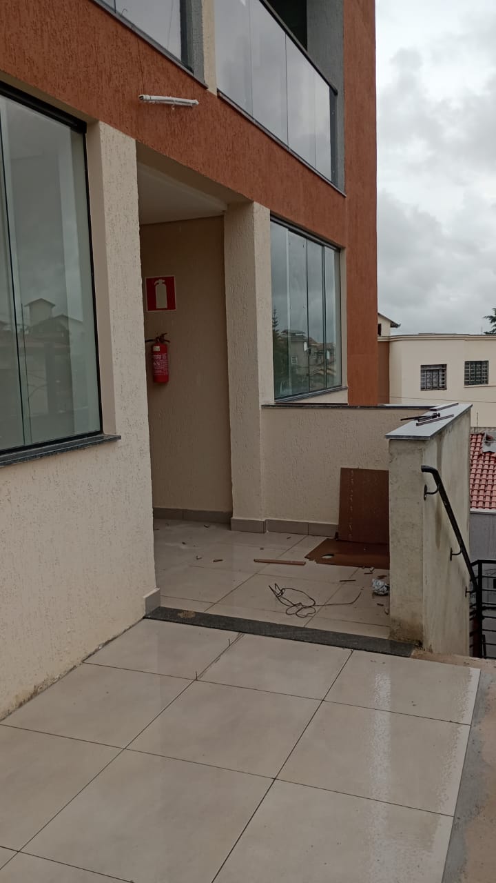 Casa à venda com 3 quartos, 120m² - Foto 5