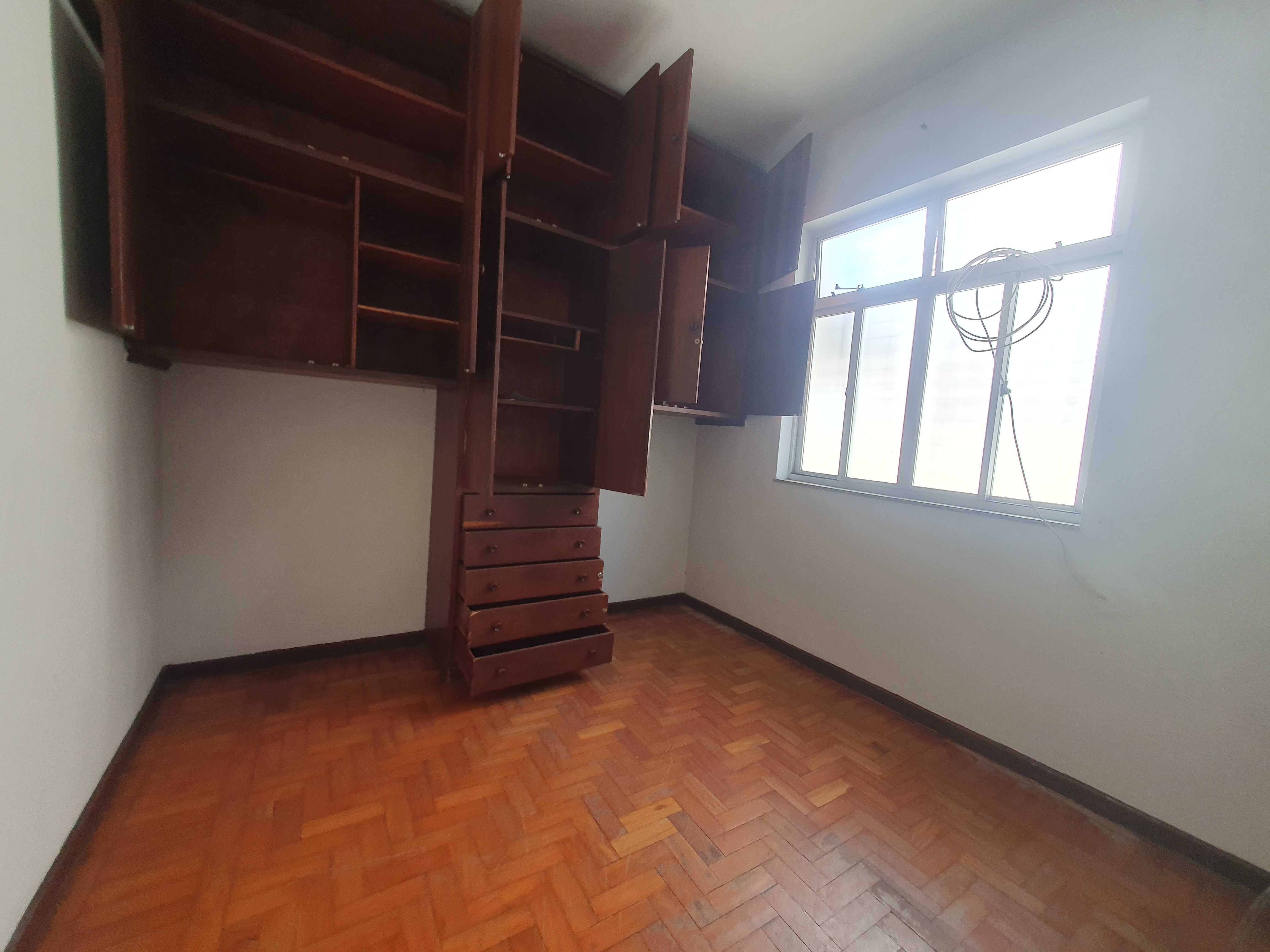 Apartamento à venda com 3 quartos, 90m² - Foto 8