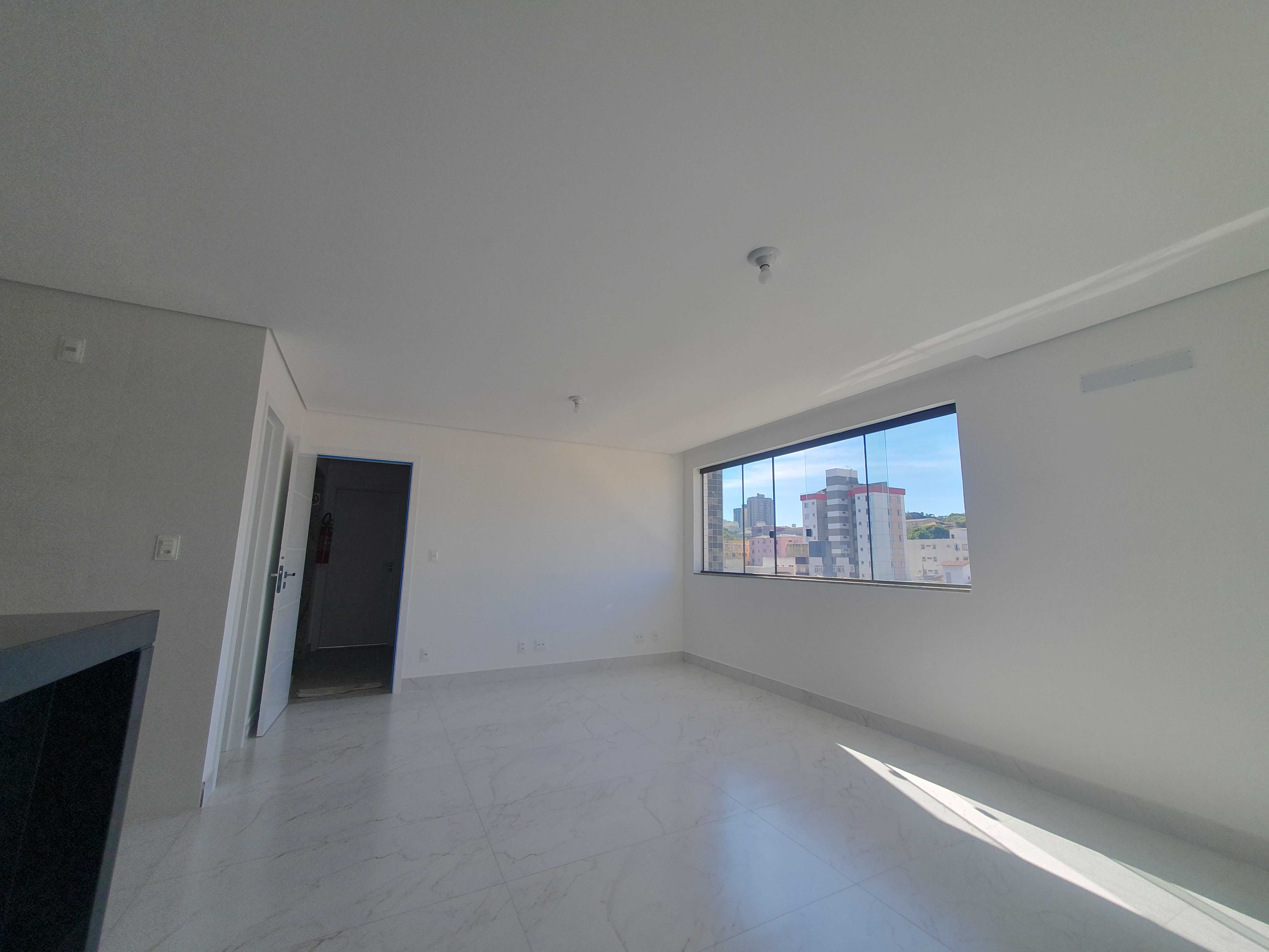 Apartamento à venda com 3 quartos, 88m² - Foto 1