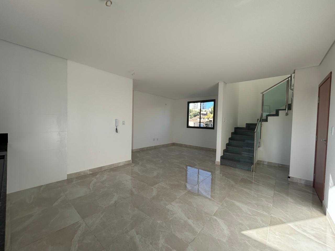 Cobertura à venda com 3 quartos, 165m² - Foto 2