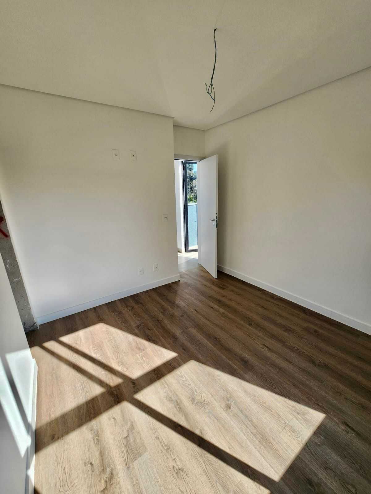 Apartamento à venda com 3 quartos, 128m² - Foto 12