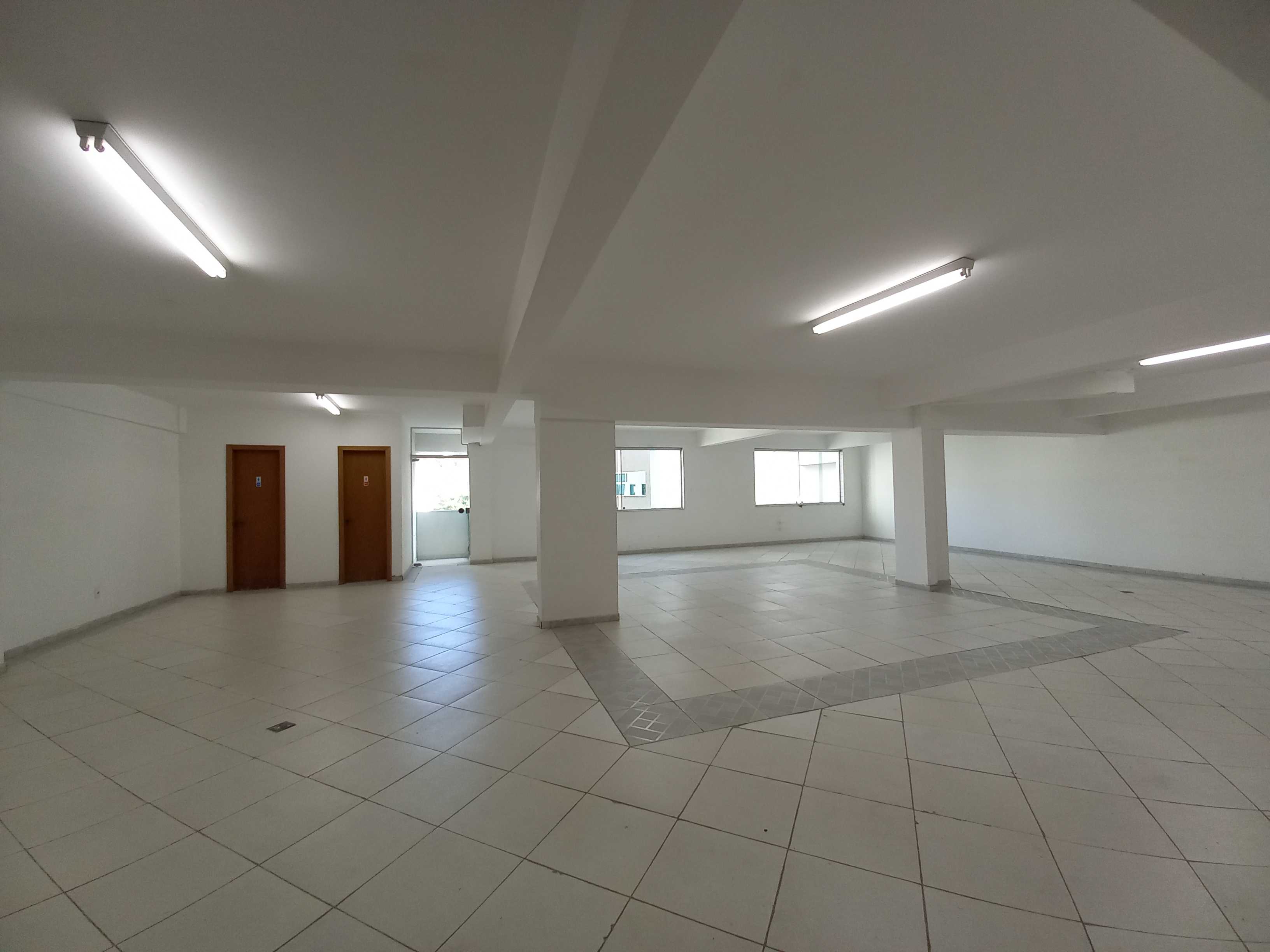 Apartamento à venda com 3 quartos, 110m² - Foto 14