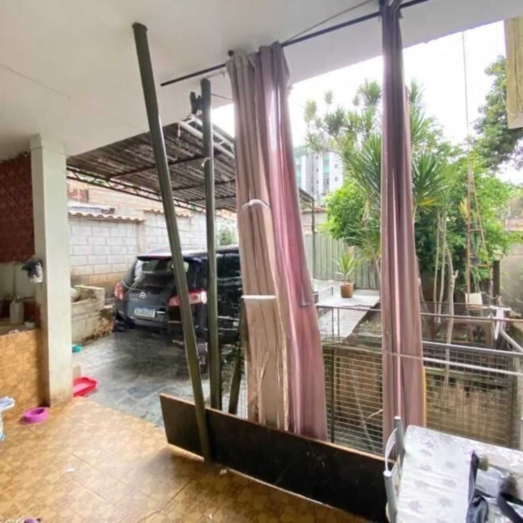 Casa à venda com 2 quartos, 65m² - Foto 16