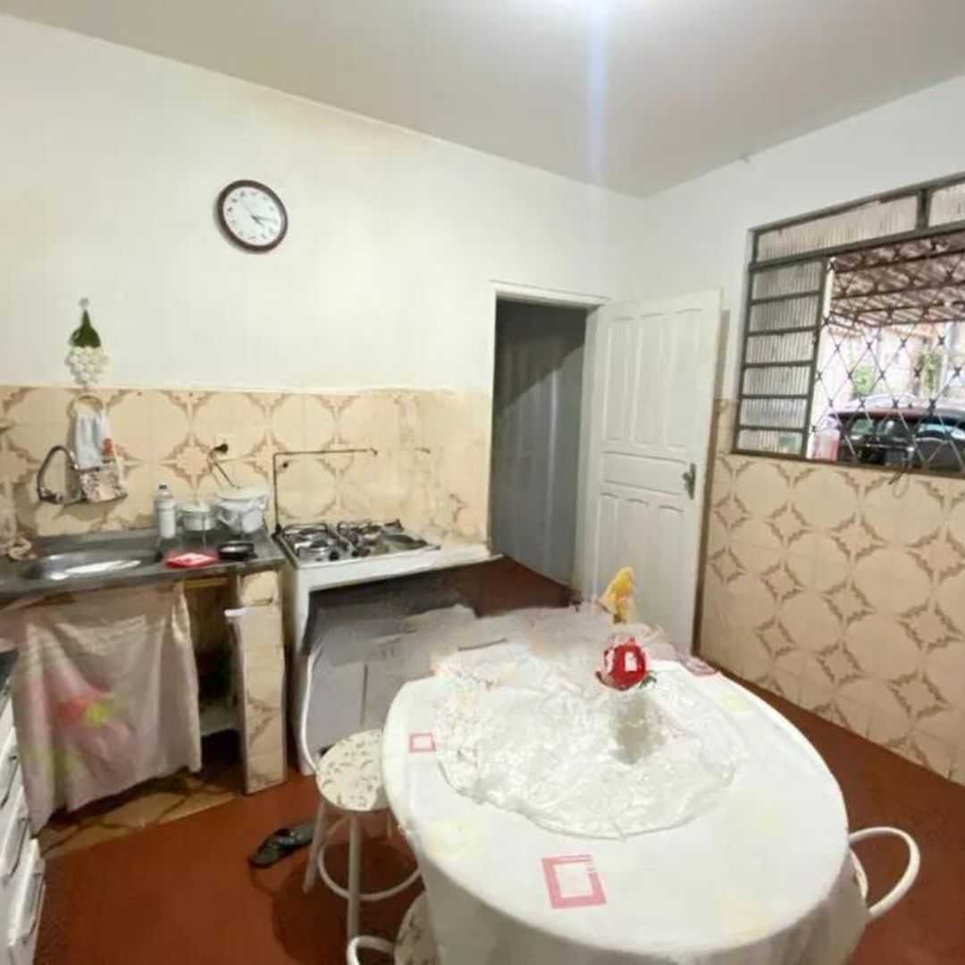 Casa à venda com 2 quartos, 65m² - Foto 10