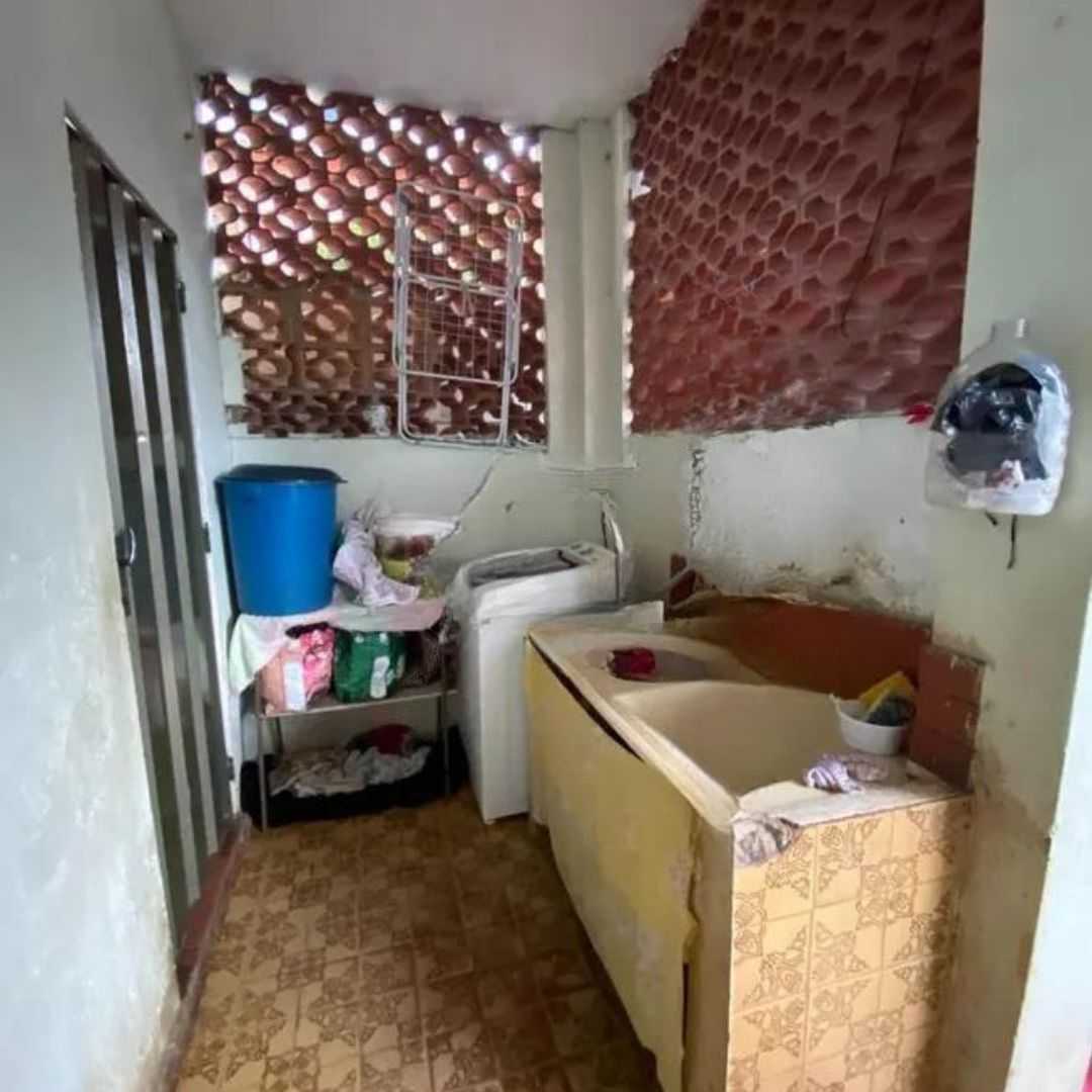 Casa à venda com 2 quartos, 65m² - Foto 15