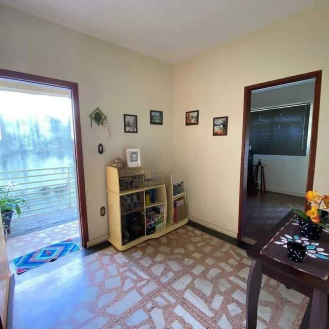 Casa à venda com 5 quartos, 332m² - Foto 19