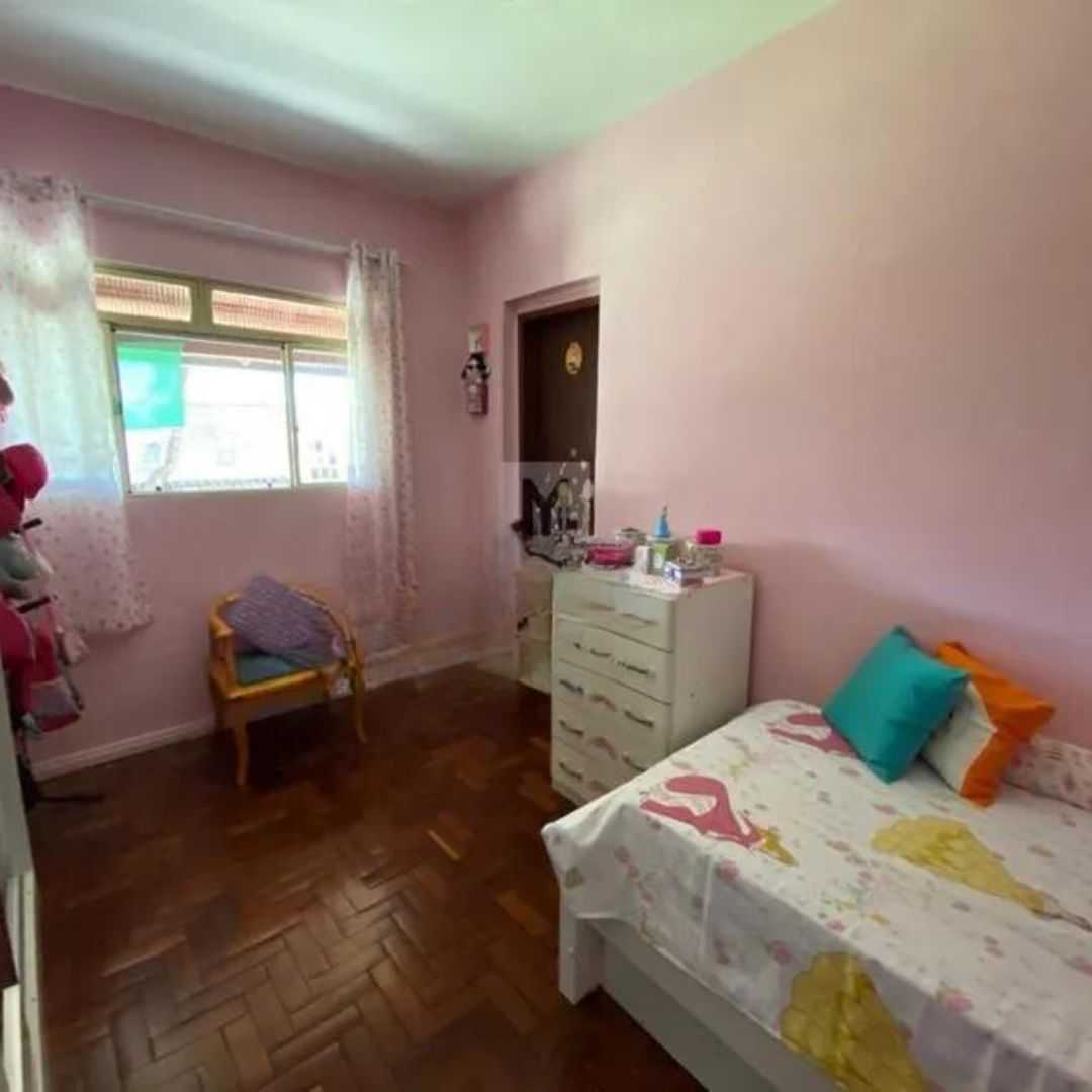 Casa à venda com 5 quartos, 332m² - Foto 10