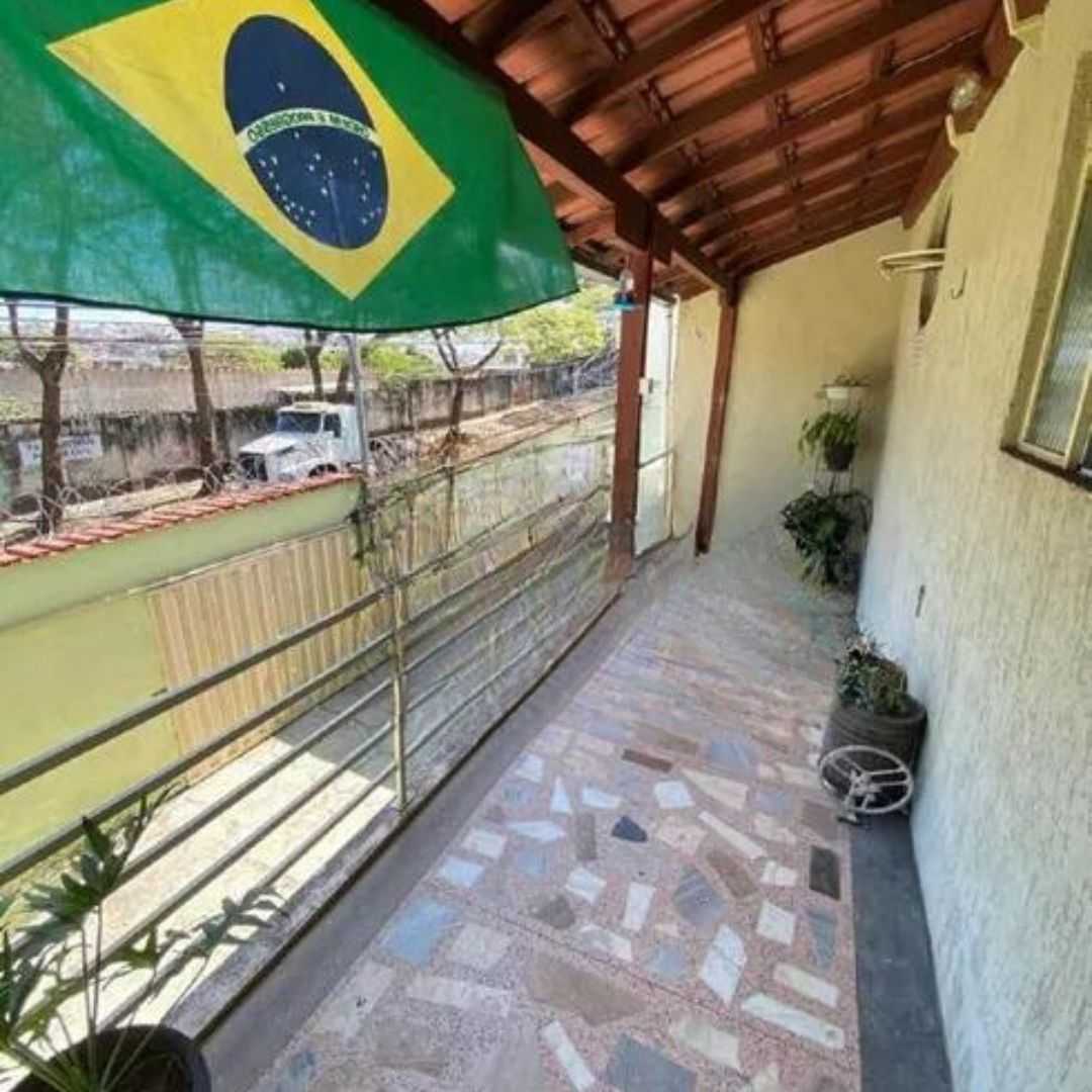 Casa à venda com 5 quartos, 332m² - Foto 15