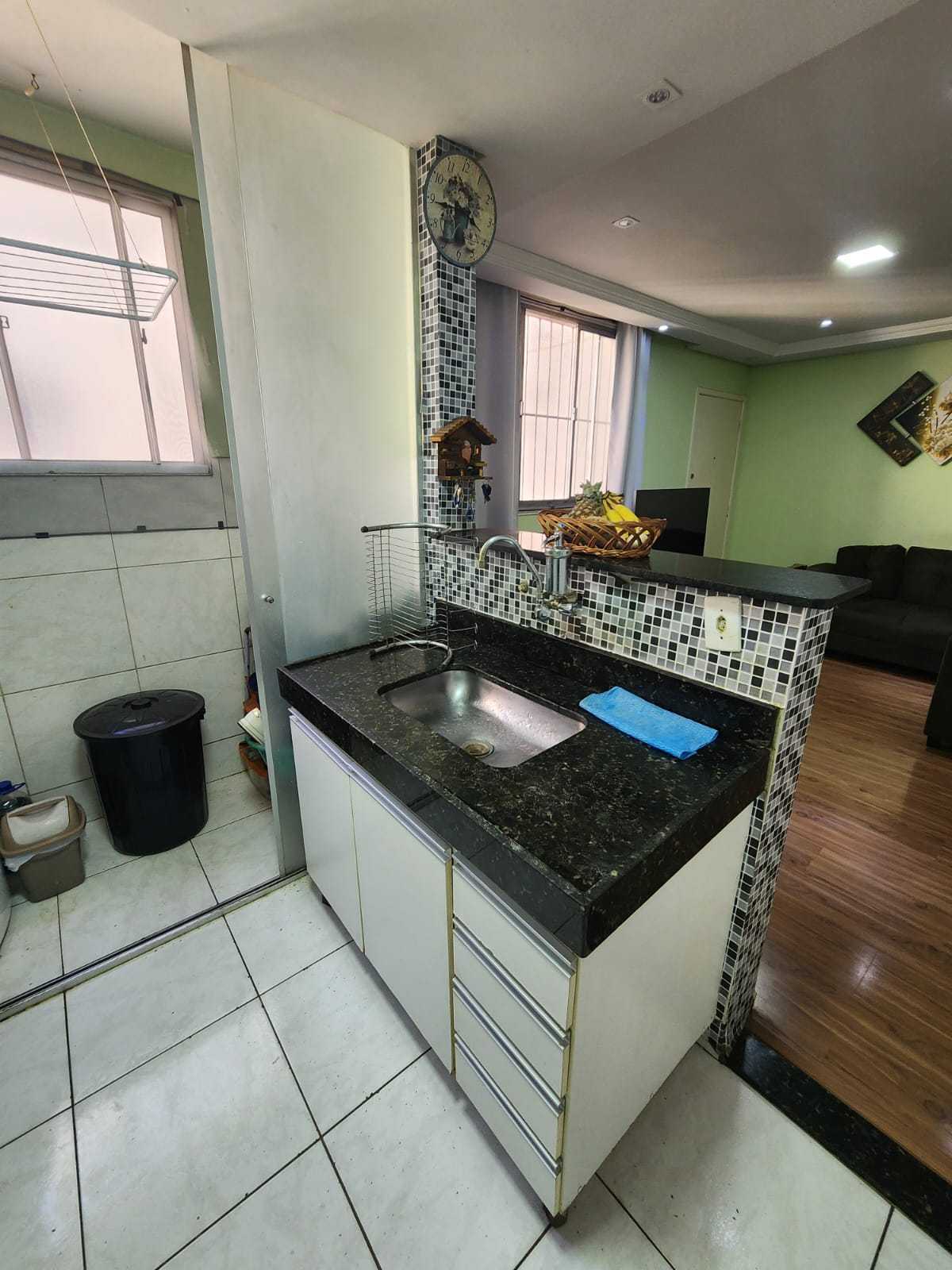 Apartamento à venda com 2 quartos, 50m² - Foto 3