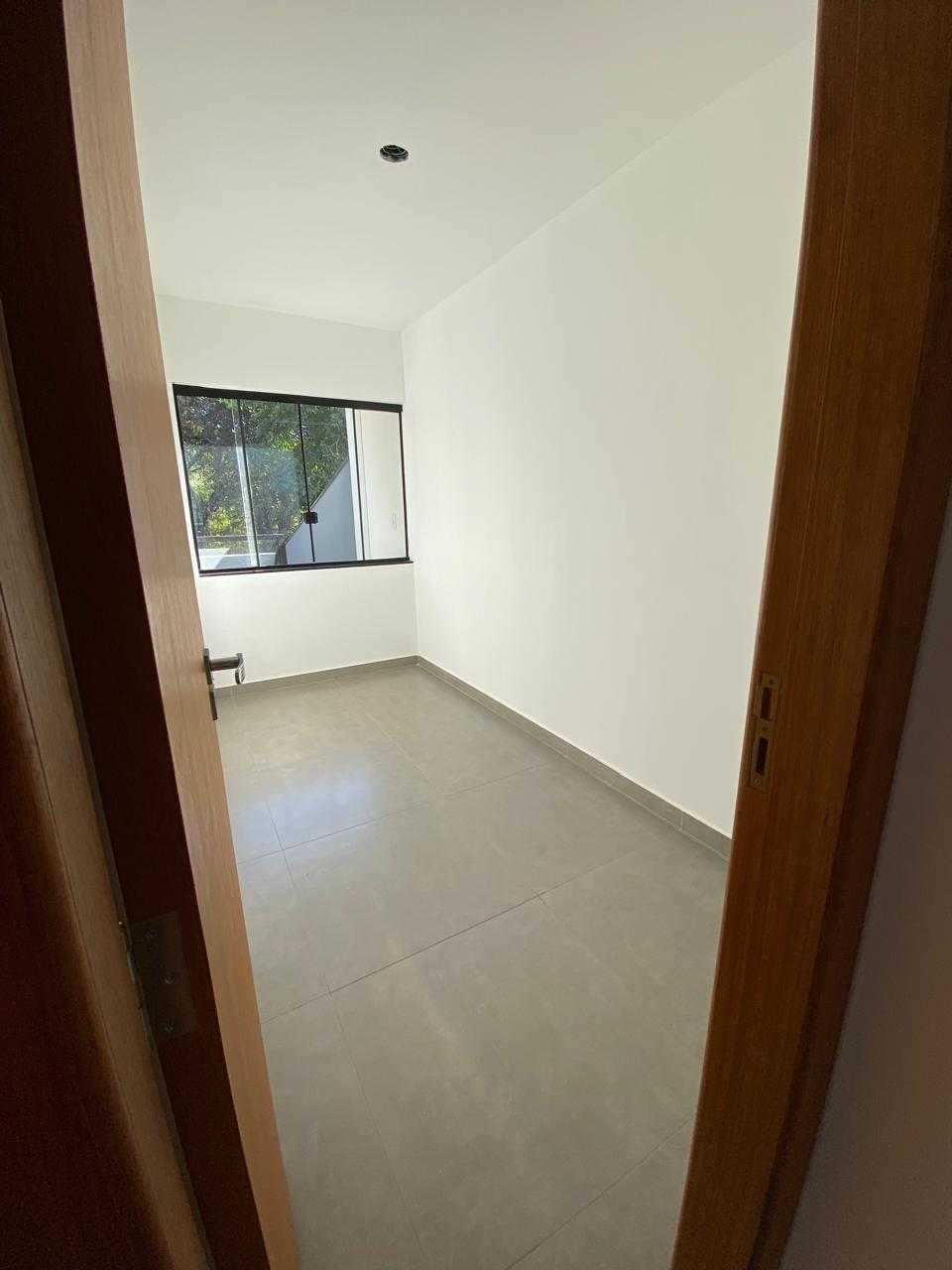 Casa à venda com 3 quartos, 93m² - Foto 7