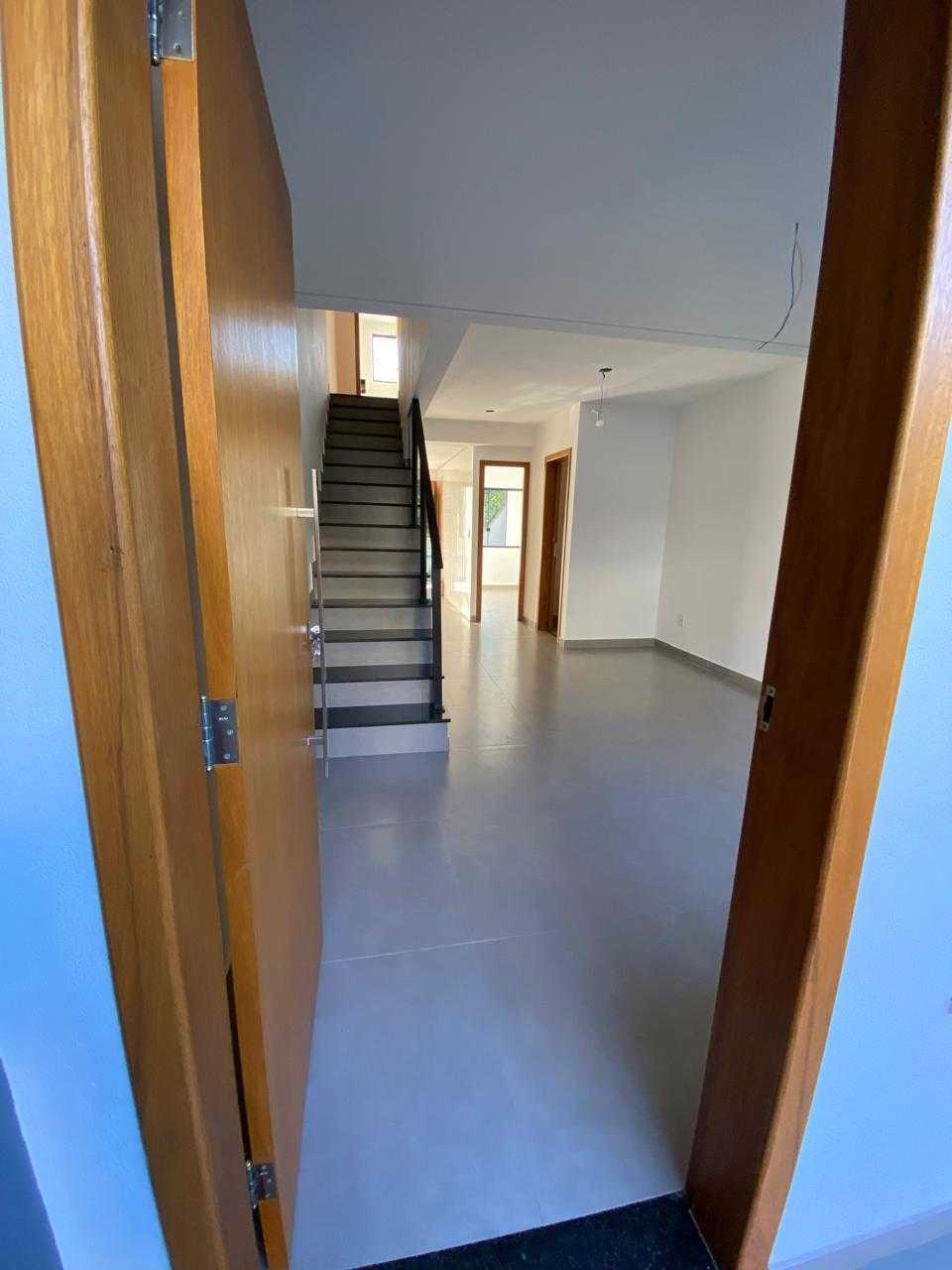 Casa à venda com 3 quartos, 93m² - Foto 3