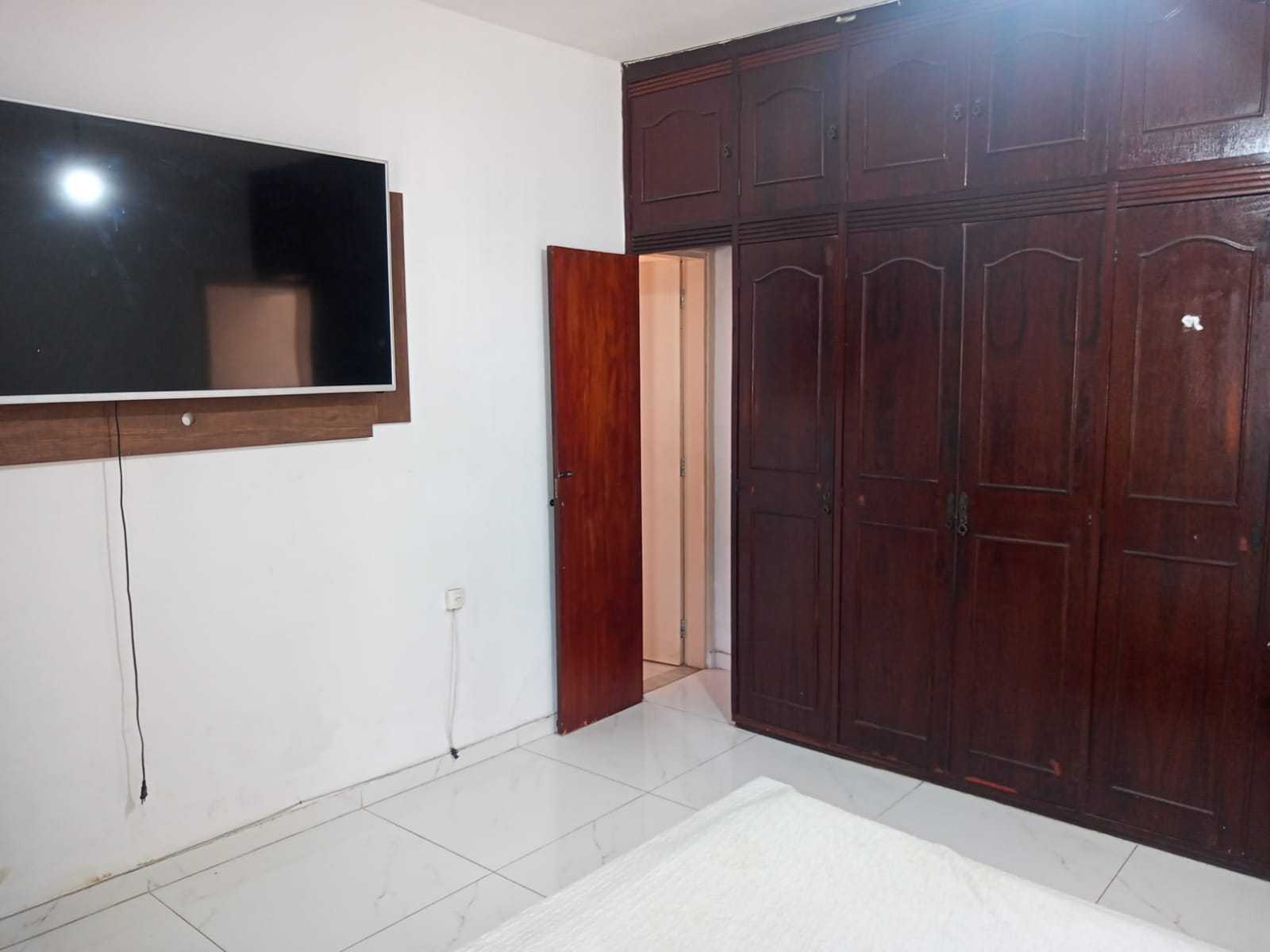 Casa à venda com 3 quartos, 119m² - Foto 14