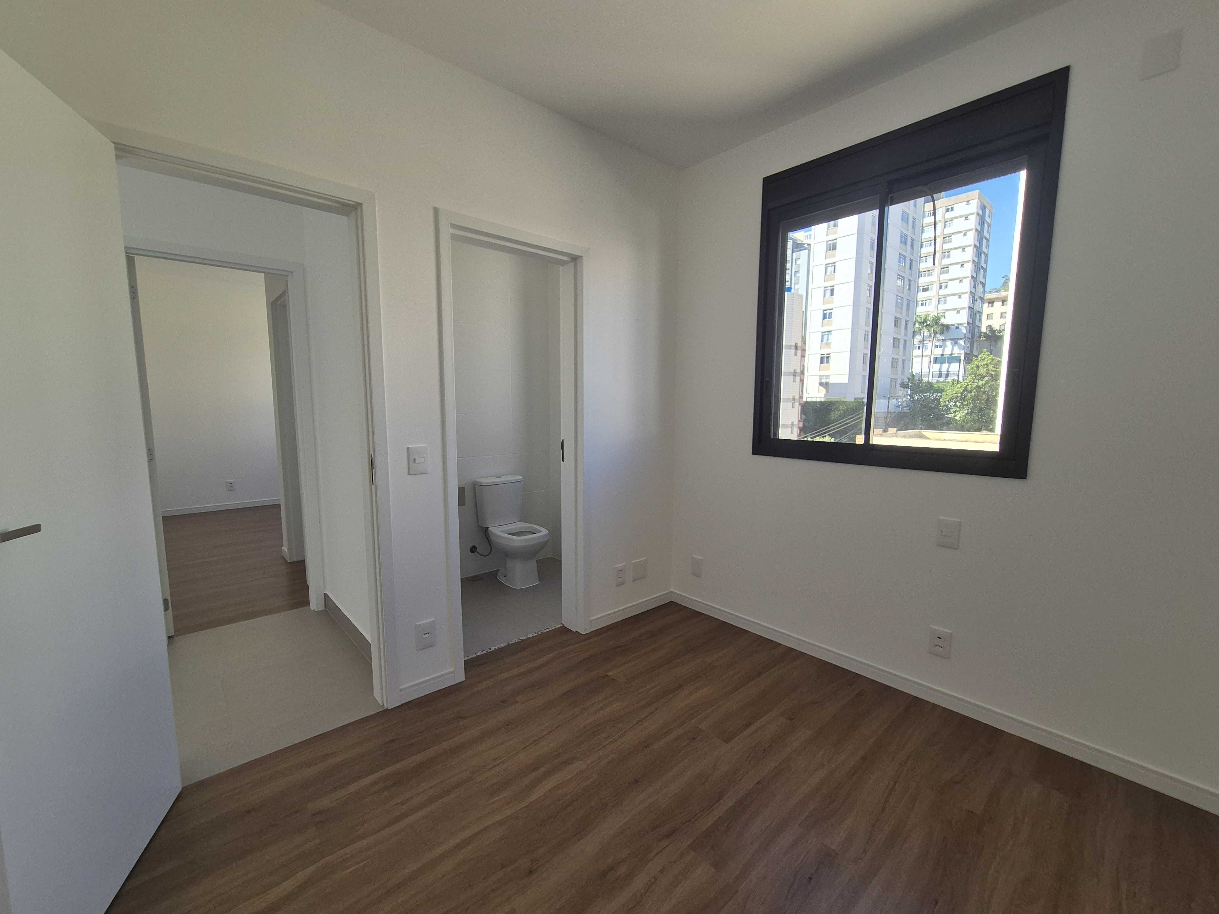 Apartamento à venda com 2 quartos, 61m² - Foto 8