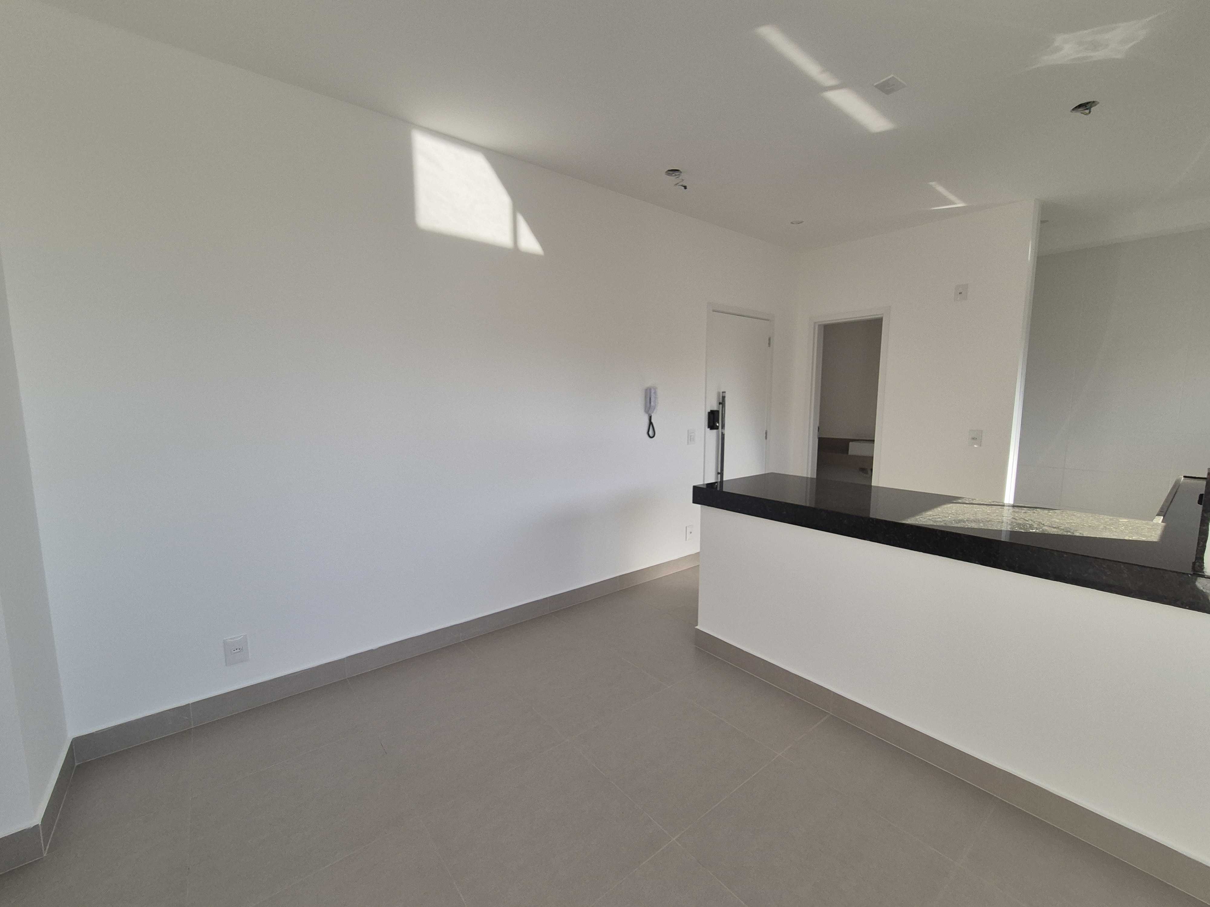 Apartamento à venda com 2 quartos, 61m² - Foto 2