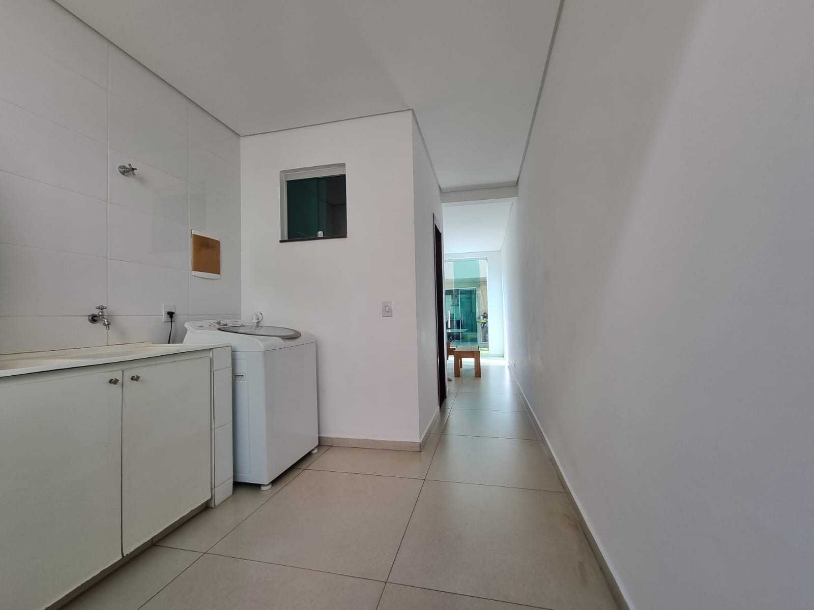 Casa à venda com 3 quartos, 269m² - Foto 14