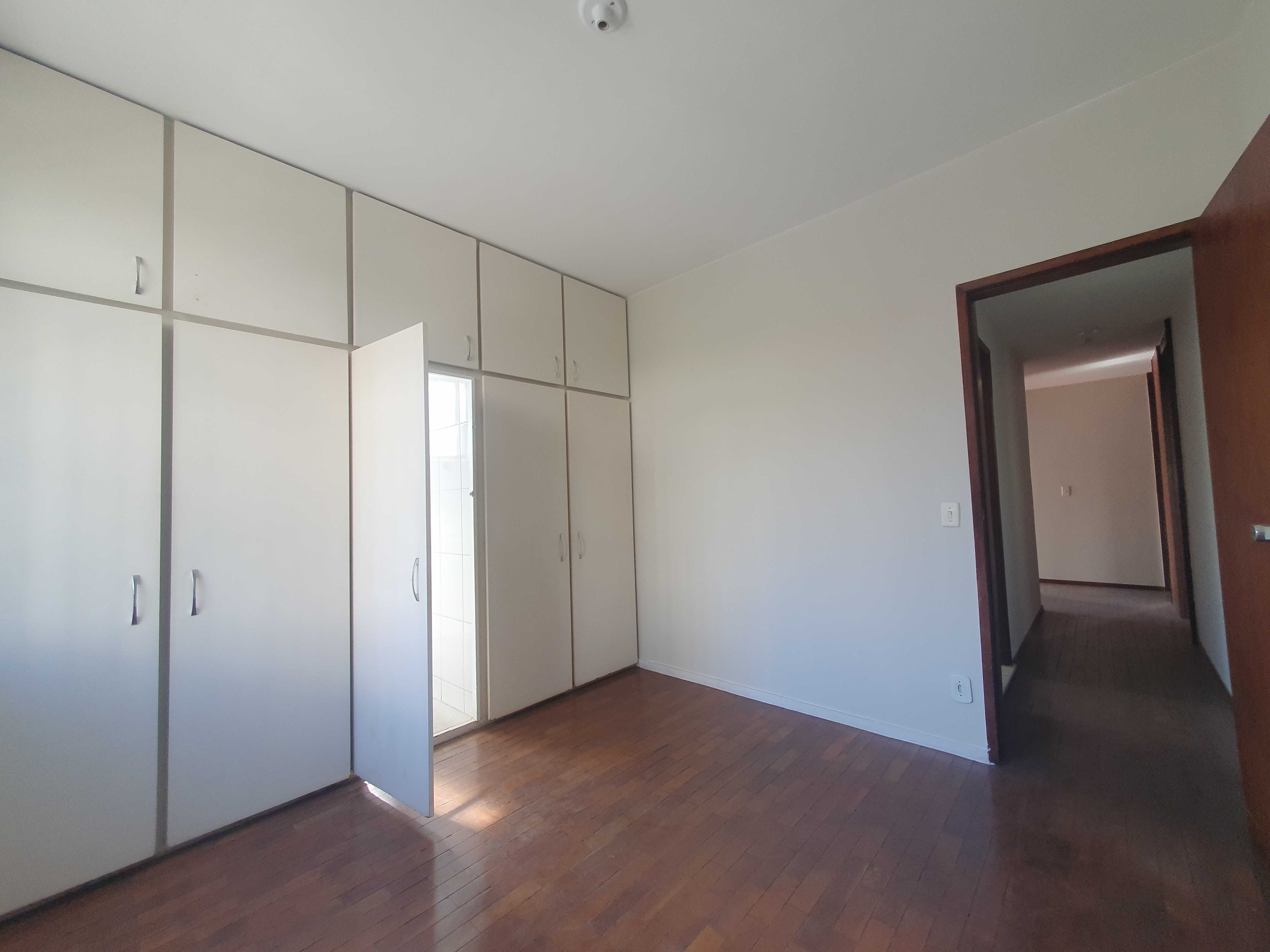 Apartamento à venda com 3 quartos, 100m² - Foto 9