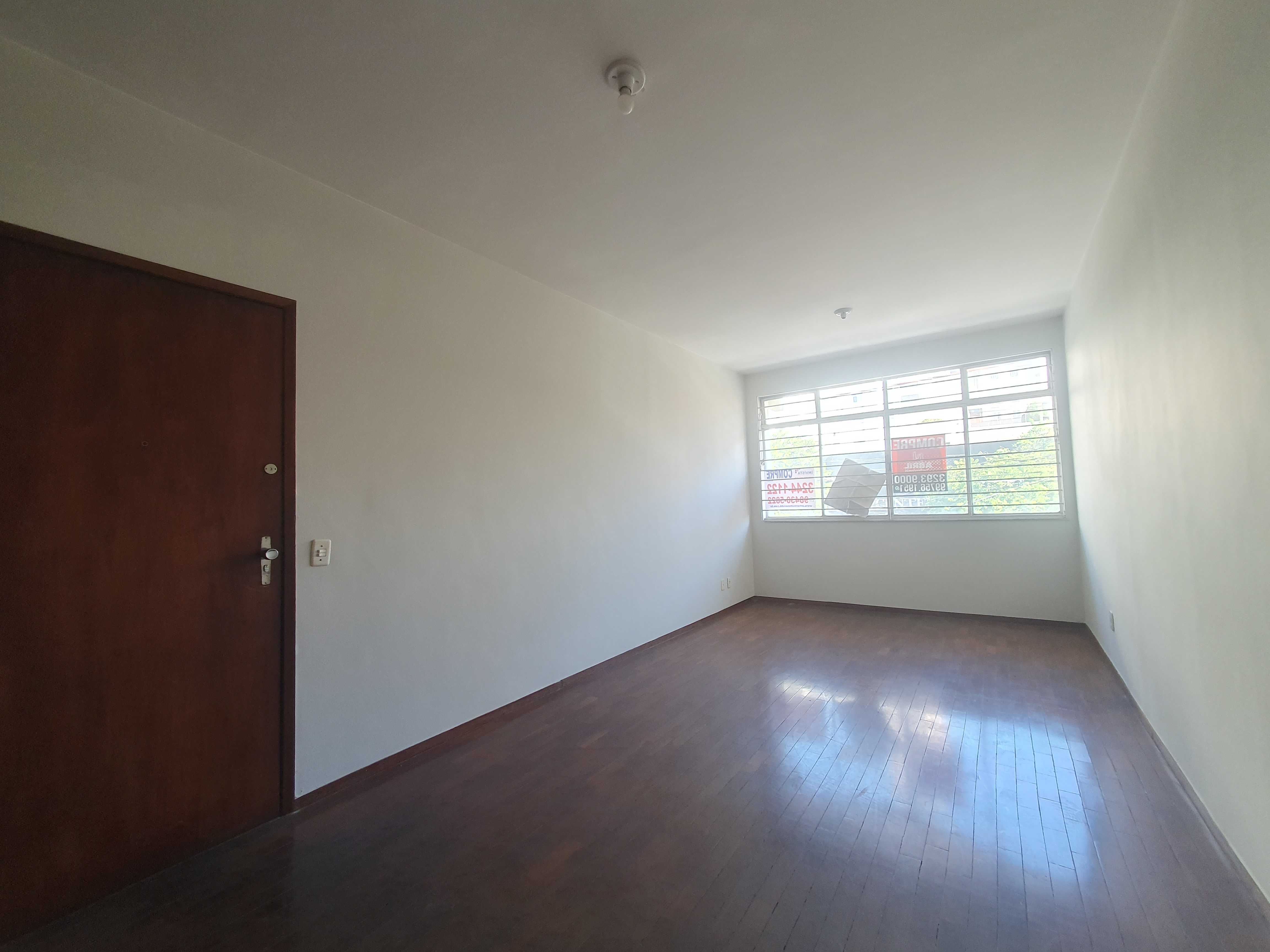 Apartamento à venda com 3 quartos, 100m² - Foto 1