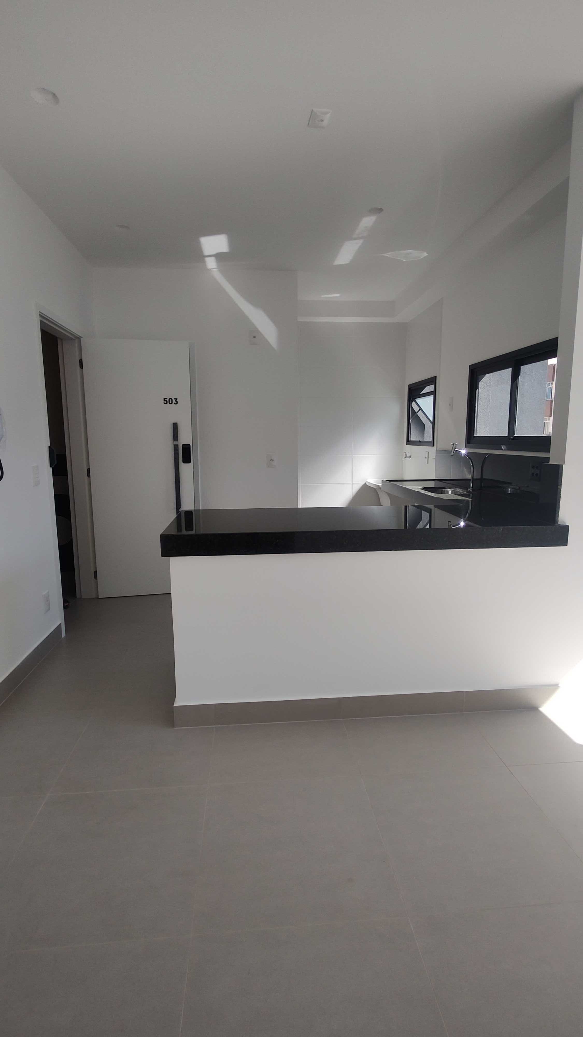 Apartamento à venda com 2 quartos, 25m² - Foto 8