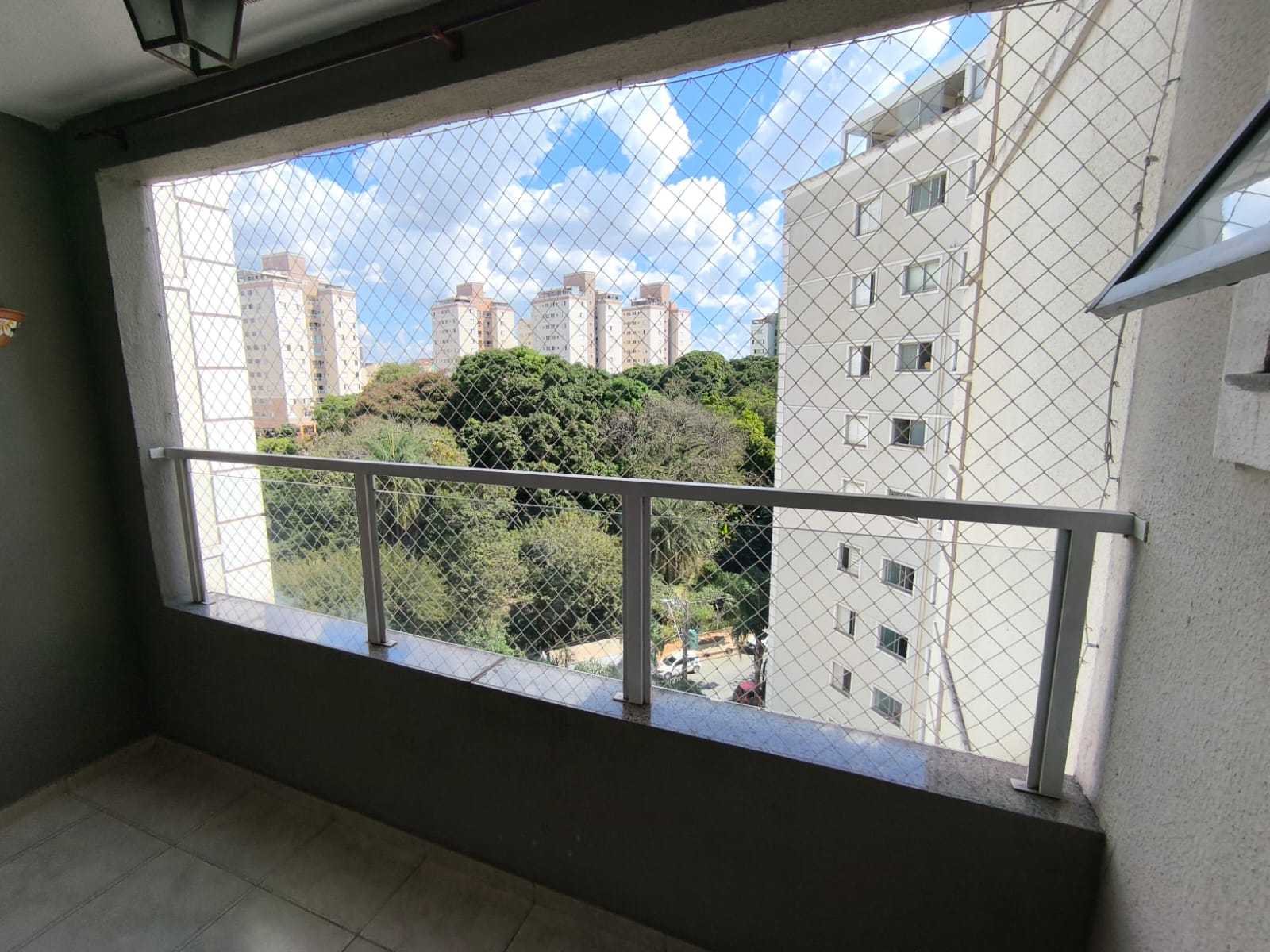 Apartamento para alugar com 2 quartos, 80m² - Foto 4