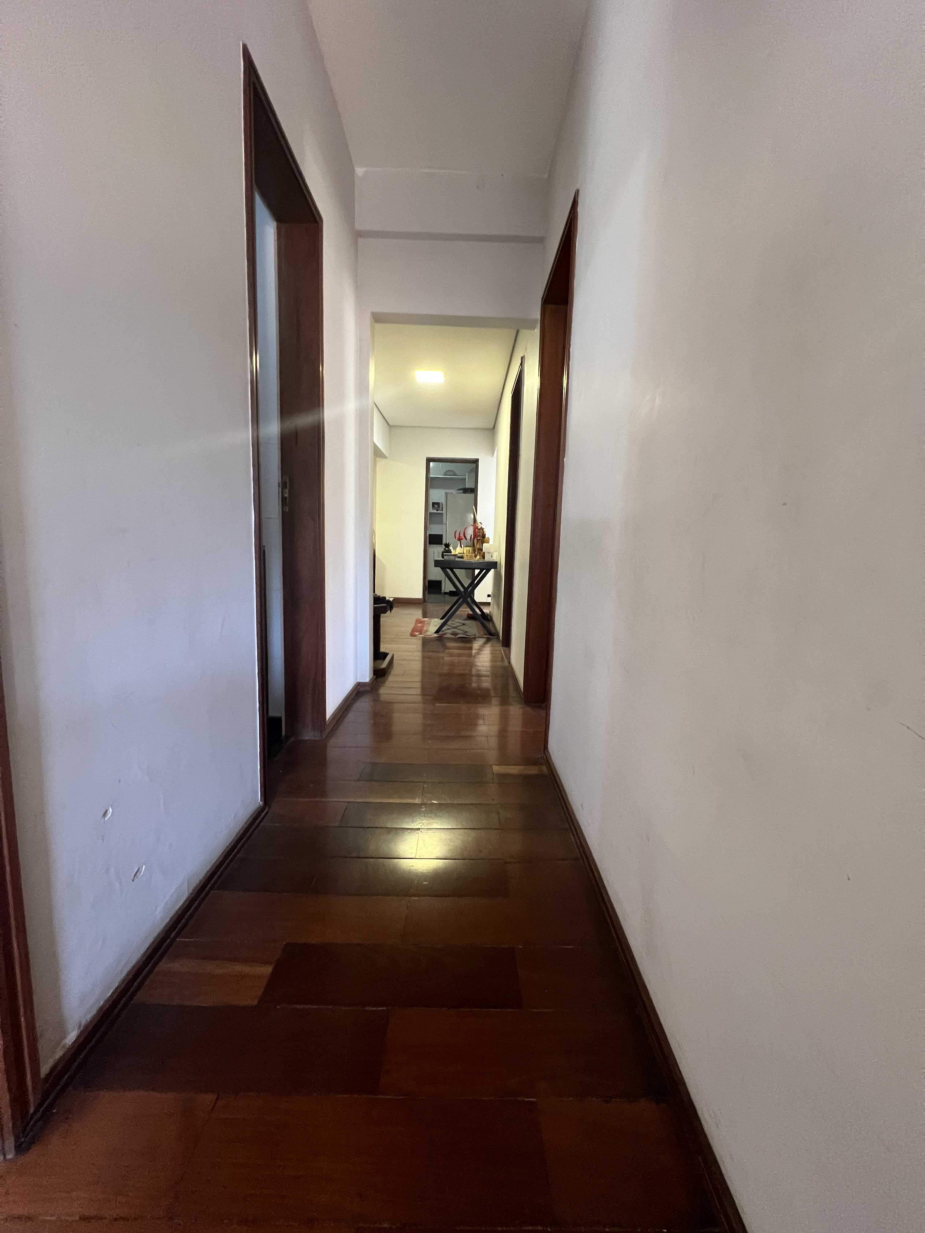 Apartamento à venda com 4 quartos, 203m² - Foto 9