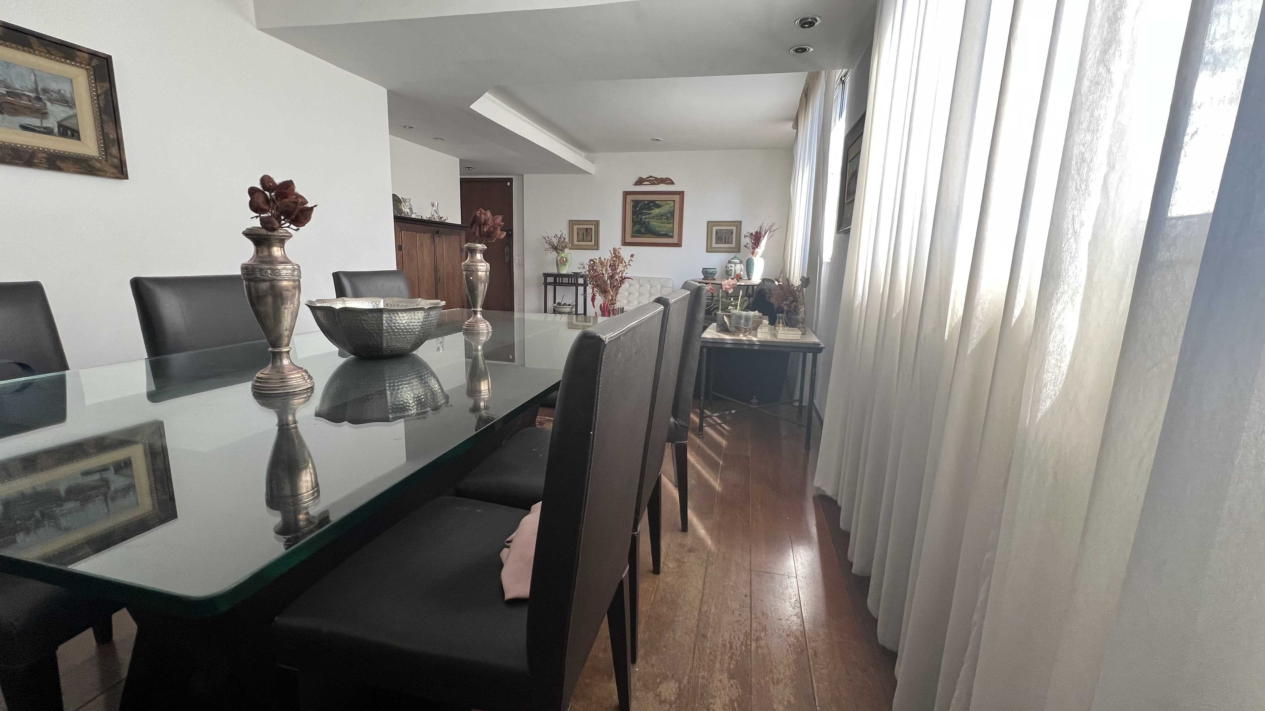 Apartamento à venda com 4 quartos, 203m² - Foto 4