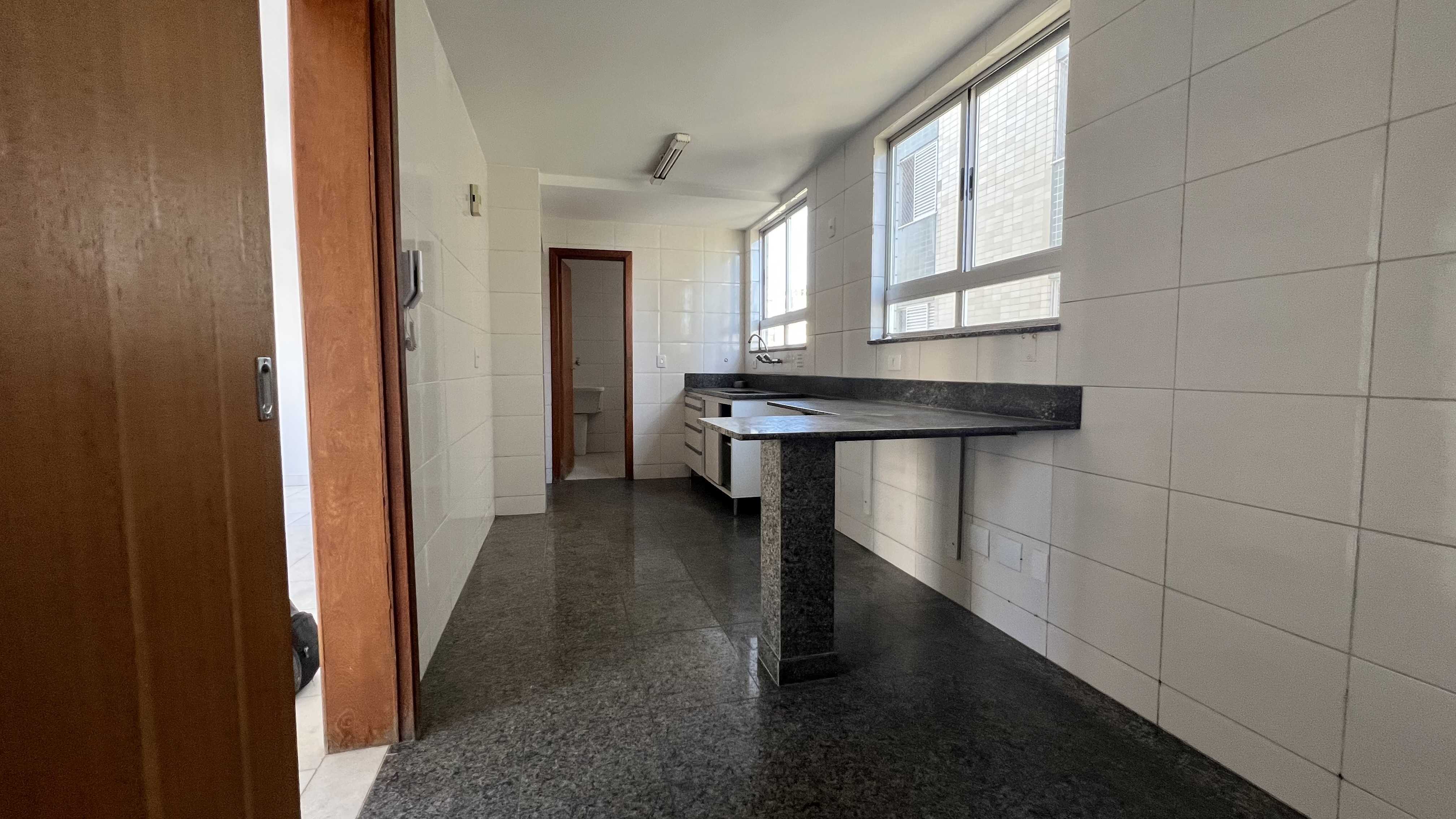 Cobertura à venda com 4 quartos, 247m² - Foto 16