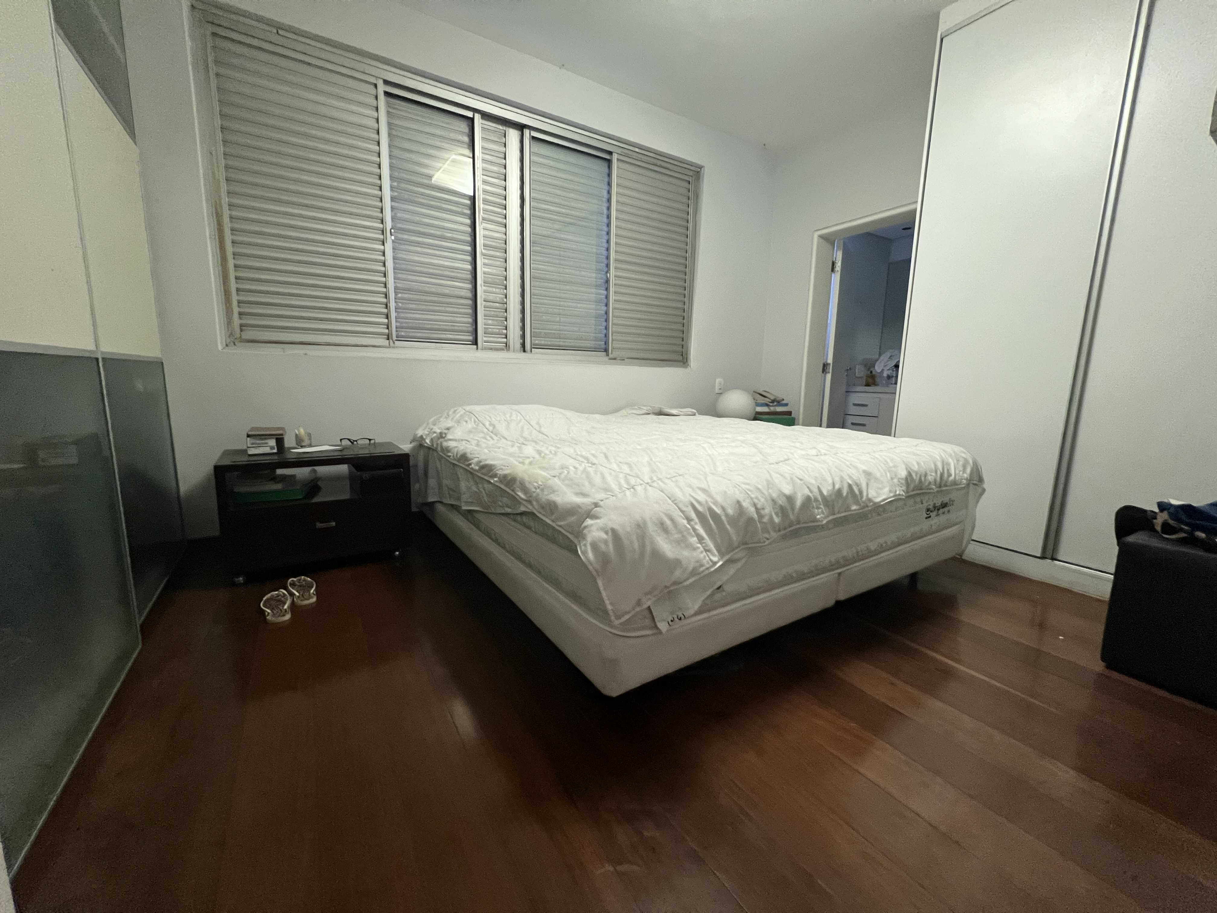 Apartamento à venda com 4 quartos, 350m² - Foto 19