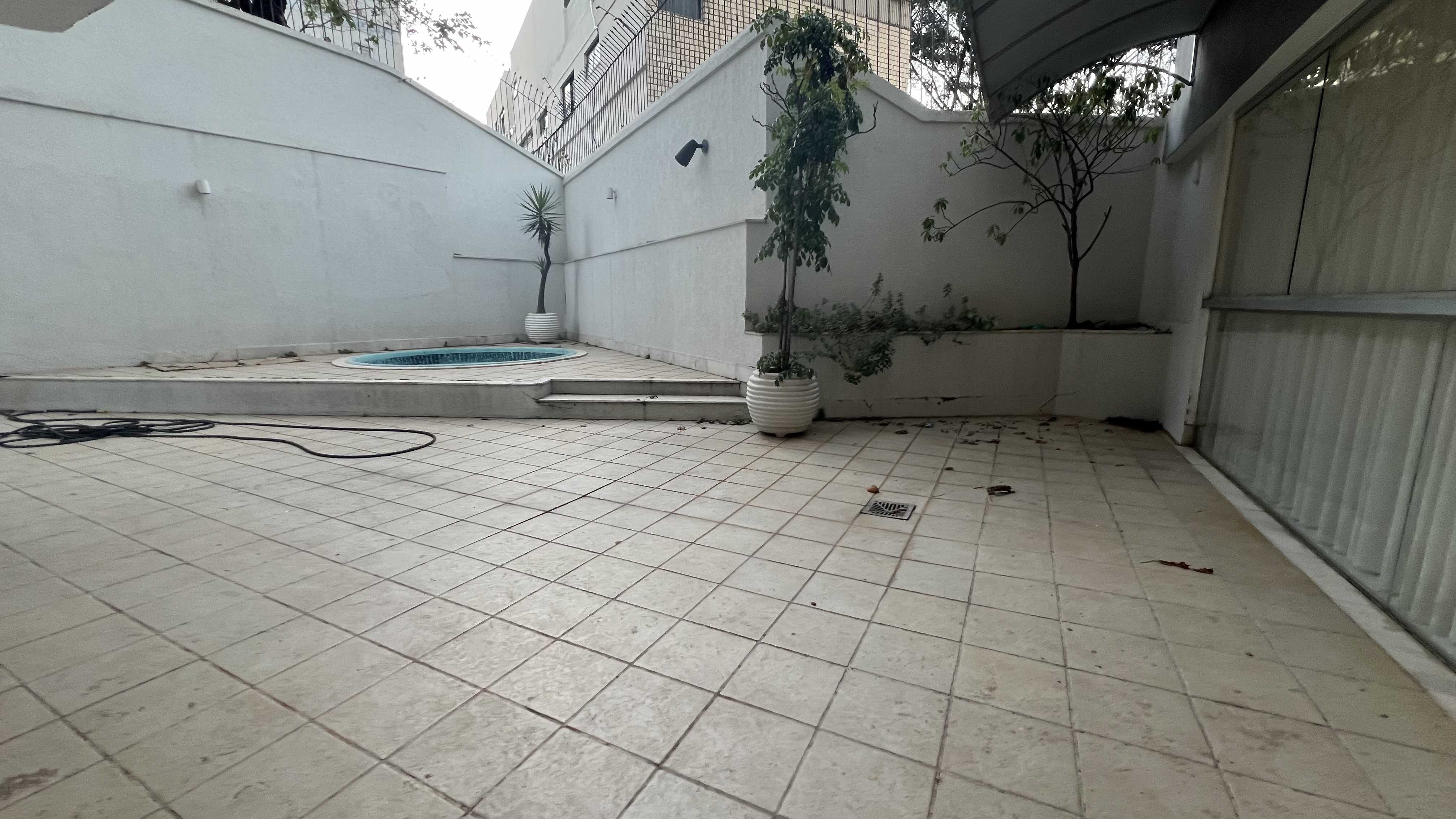 Apartamento à venda com 4 quartos, 350m² - Foto 3