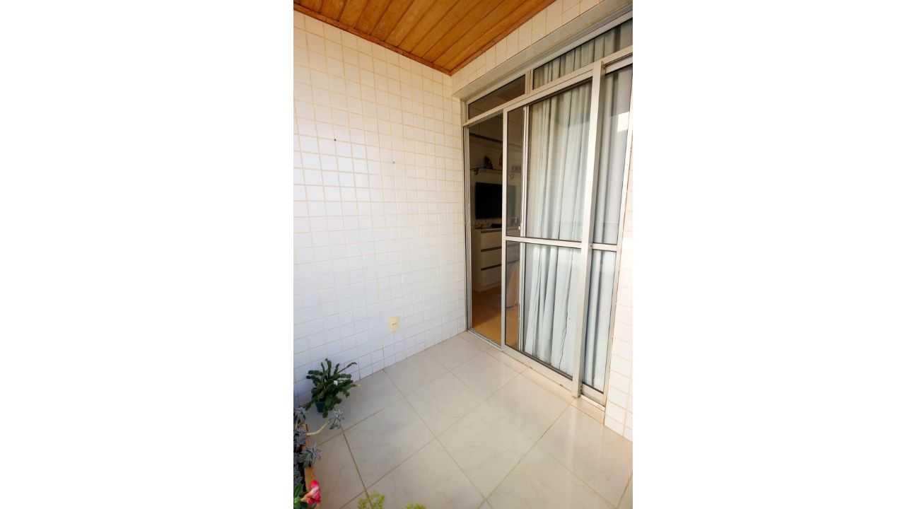 Apartamento à venda com 3 quartos, 120m² - Foto 25