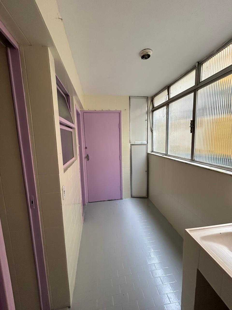 Apartamento à venda com 4 quartos, 85m² - Foto 2