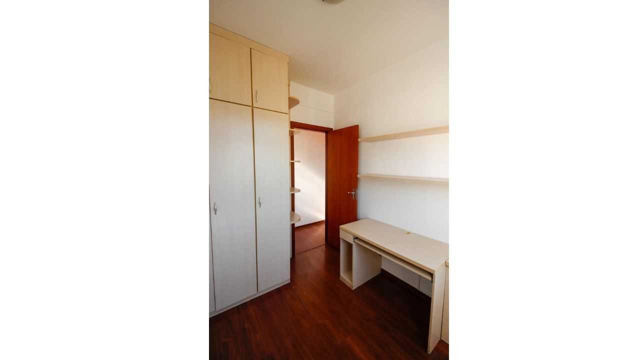 Apartamento à venda com 3 quartos, 75m² - Foto 15