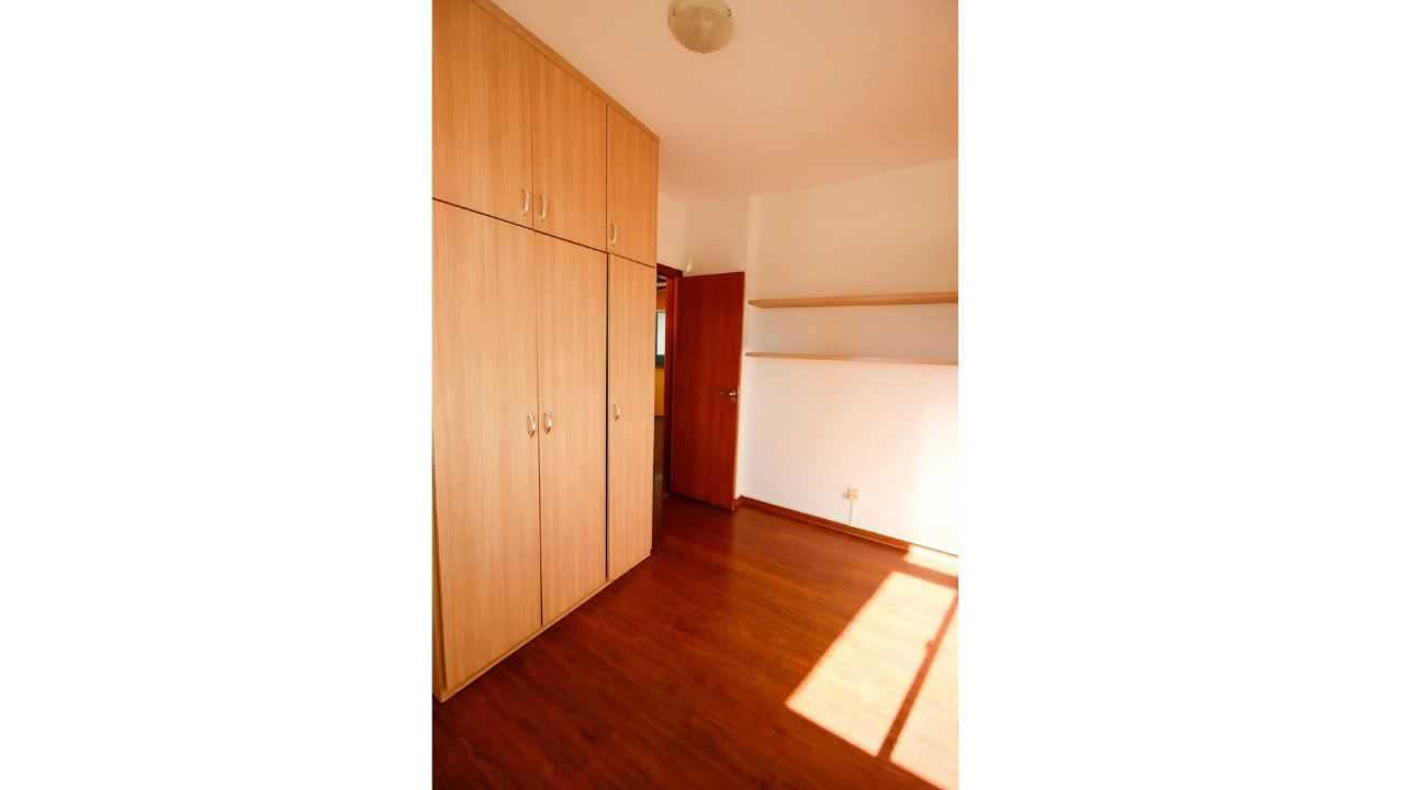 Apartamento à venda com 3 quartos, 75m² - Foto 14