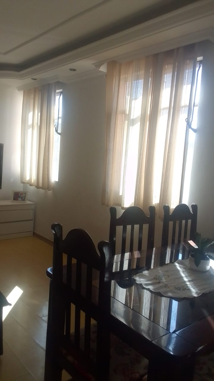 Apartamento à venda com 3 quartos, 70m² - Foto 1