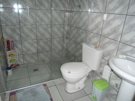 Casa à venda com 3 quartos, 250m² - Foto 11