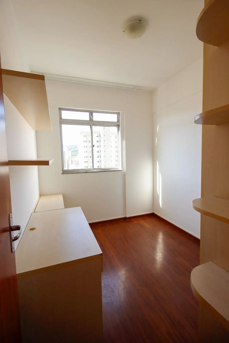 Apartamento à venda com 3 quartos, 75m² - Foto 22