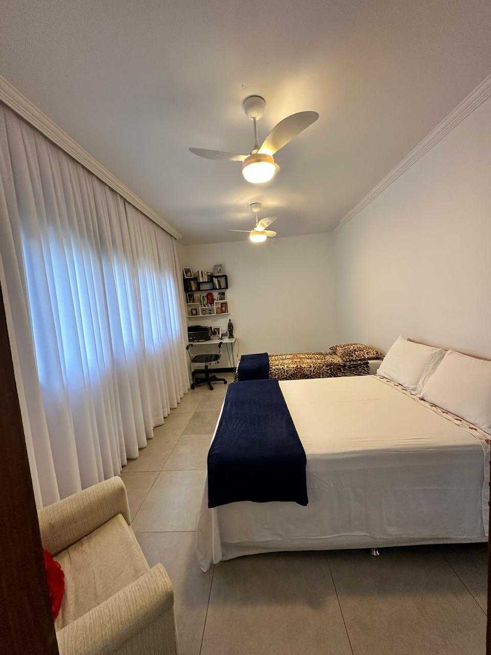 Chácara à venda com 5 quartos, 540m² - Foto 19