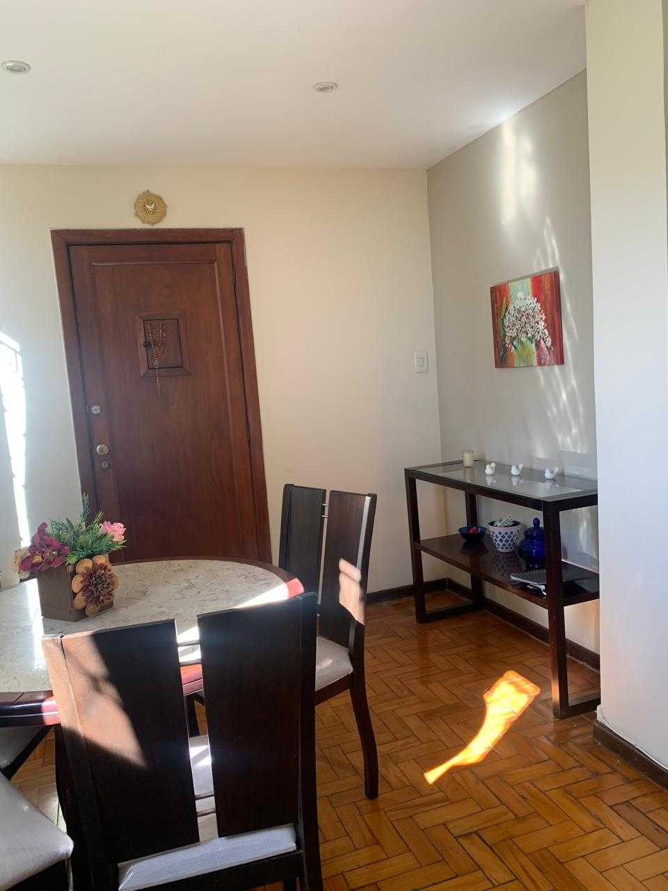 Apartamento à venda com 2 quartos, 85m² - Foto 4