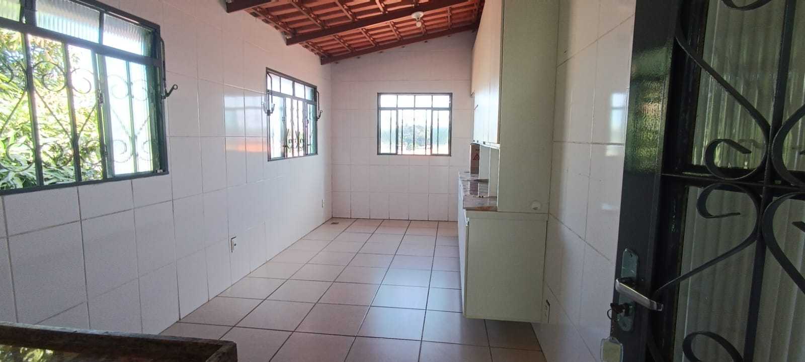 Casa à venda com 3 quartos, 254m² - Foto 21