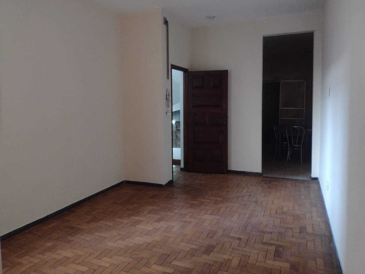 Apartamento para alugar com 3 quartos, 105m² - Foto 4