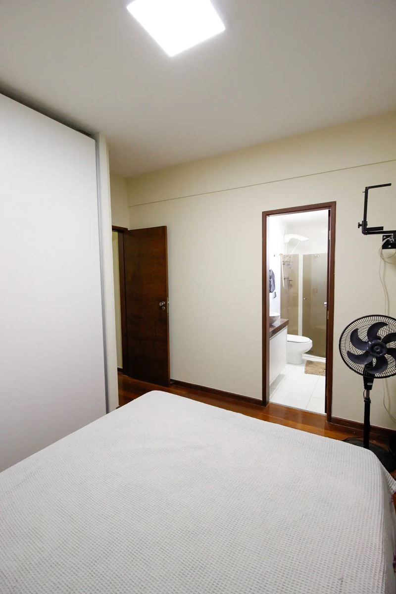 Apartamento à venda com 3 quartos, 131m² - Foto 14