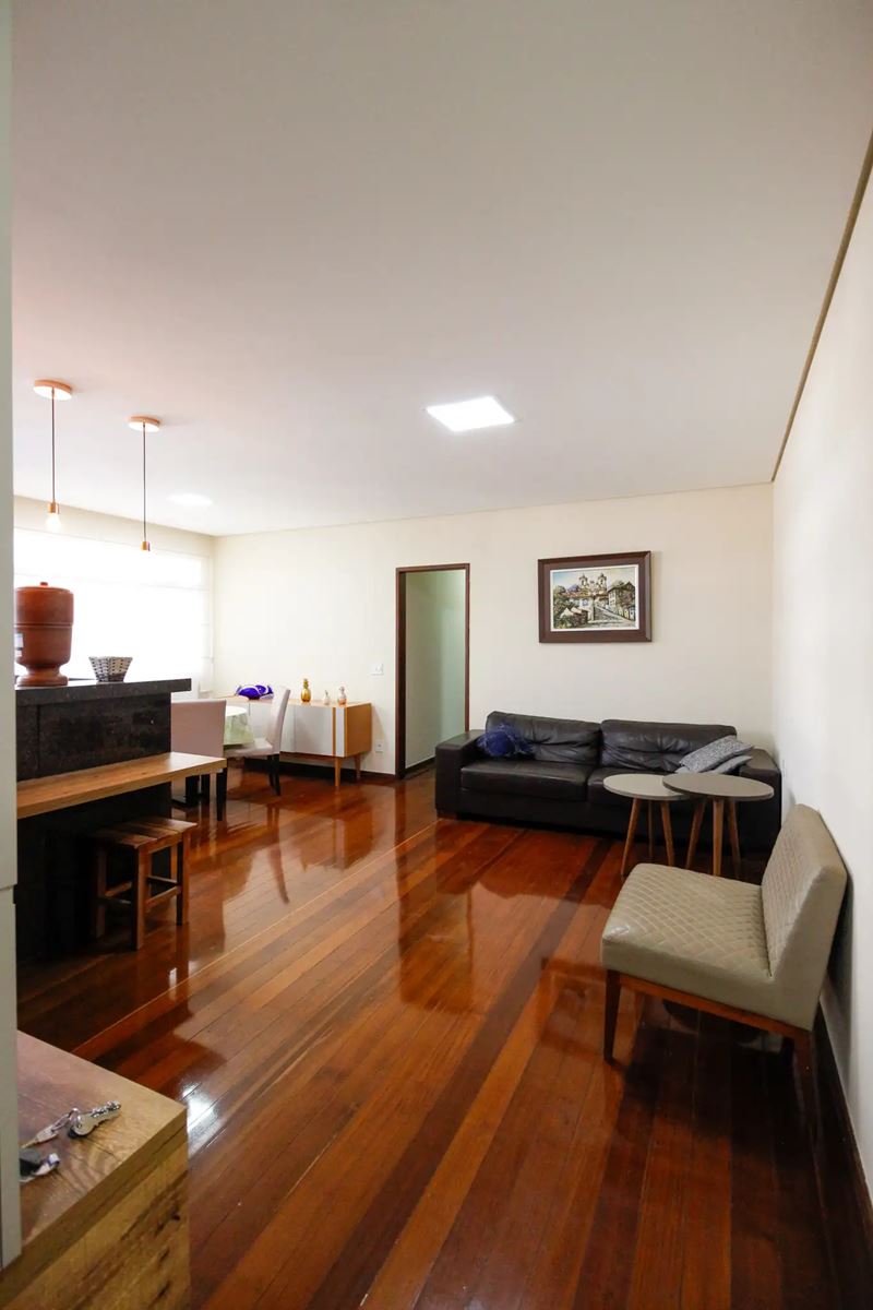 Apartamento à venda com 3 quartos, 131m² - Foto 8