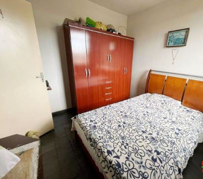 Casa à venda com 2 quartos, 48m² - Foto 10