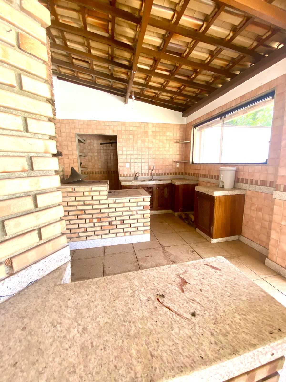 Casa para alugar com 3 quartos, 386m² - Foto 17