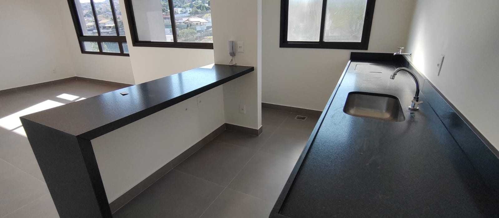 Apartamento à venda com 2 quartos, 70m² - Foto 2