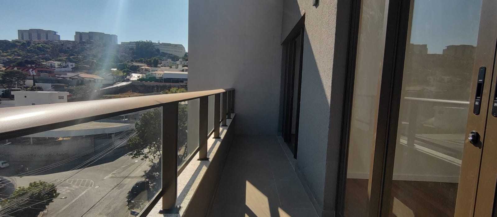 Apartamento à venda com 2 quartos, 70m² - Foto 4