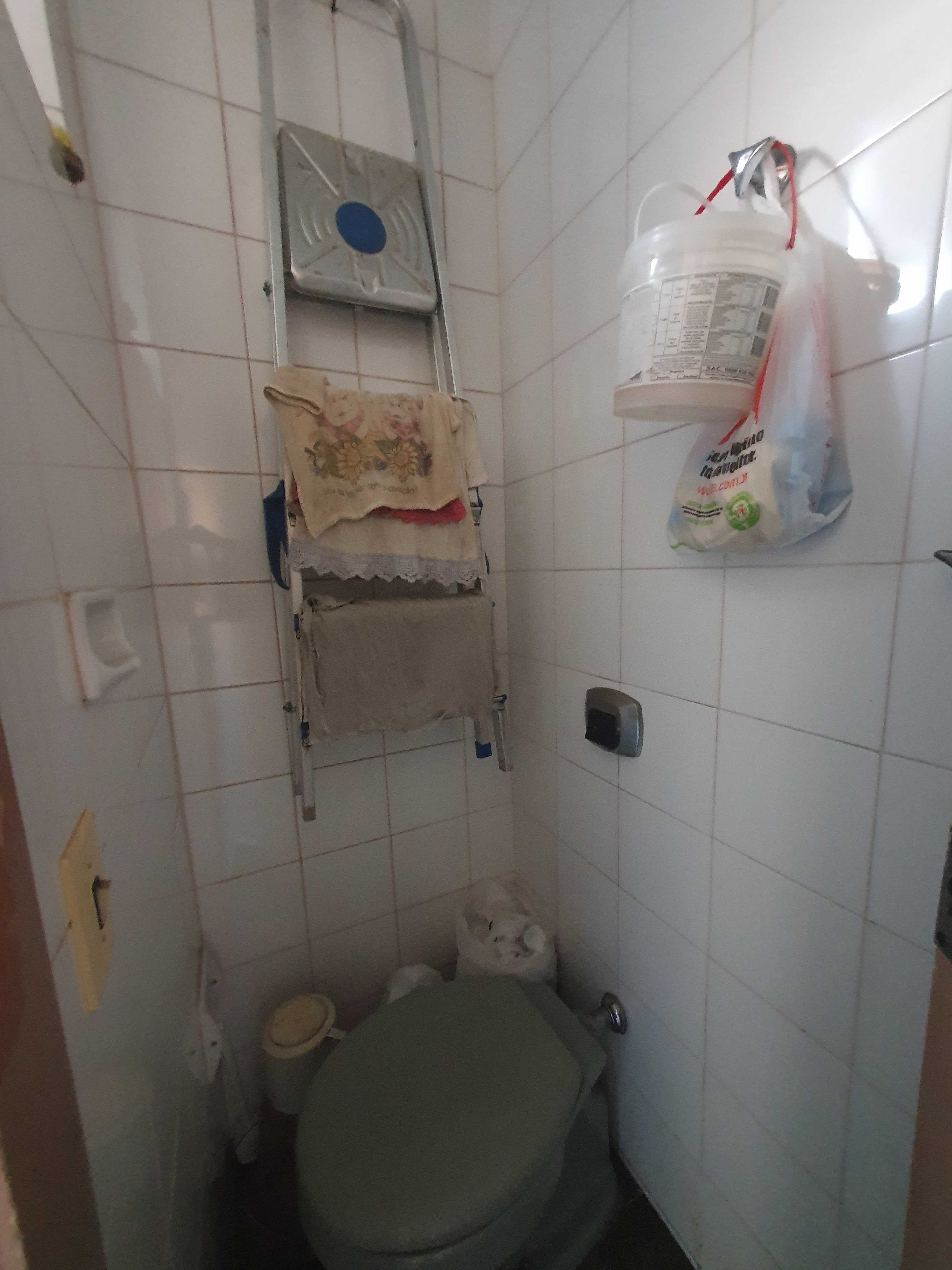 Apartamento à venda com 4 quartos, 140m² - Foto 21