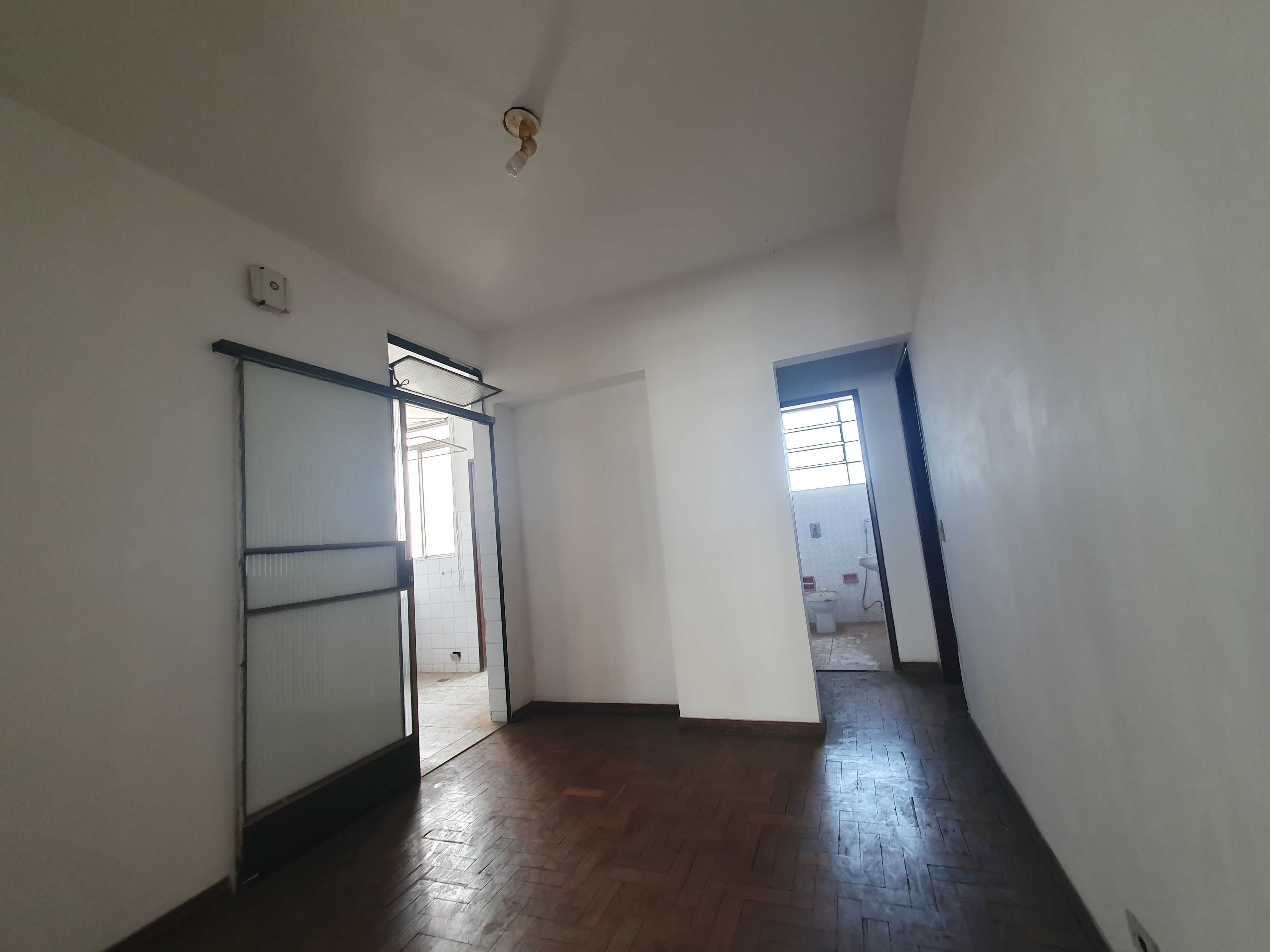 Apartamento à venda com 3 quartos, 110m² - Foto 3